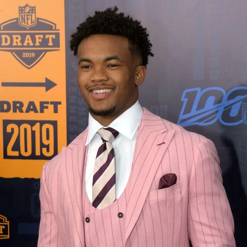 Former Oklahoma QB Kyler Murray on the red carpet...