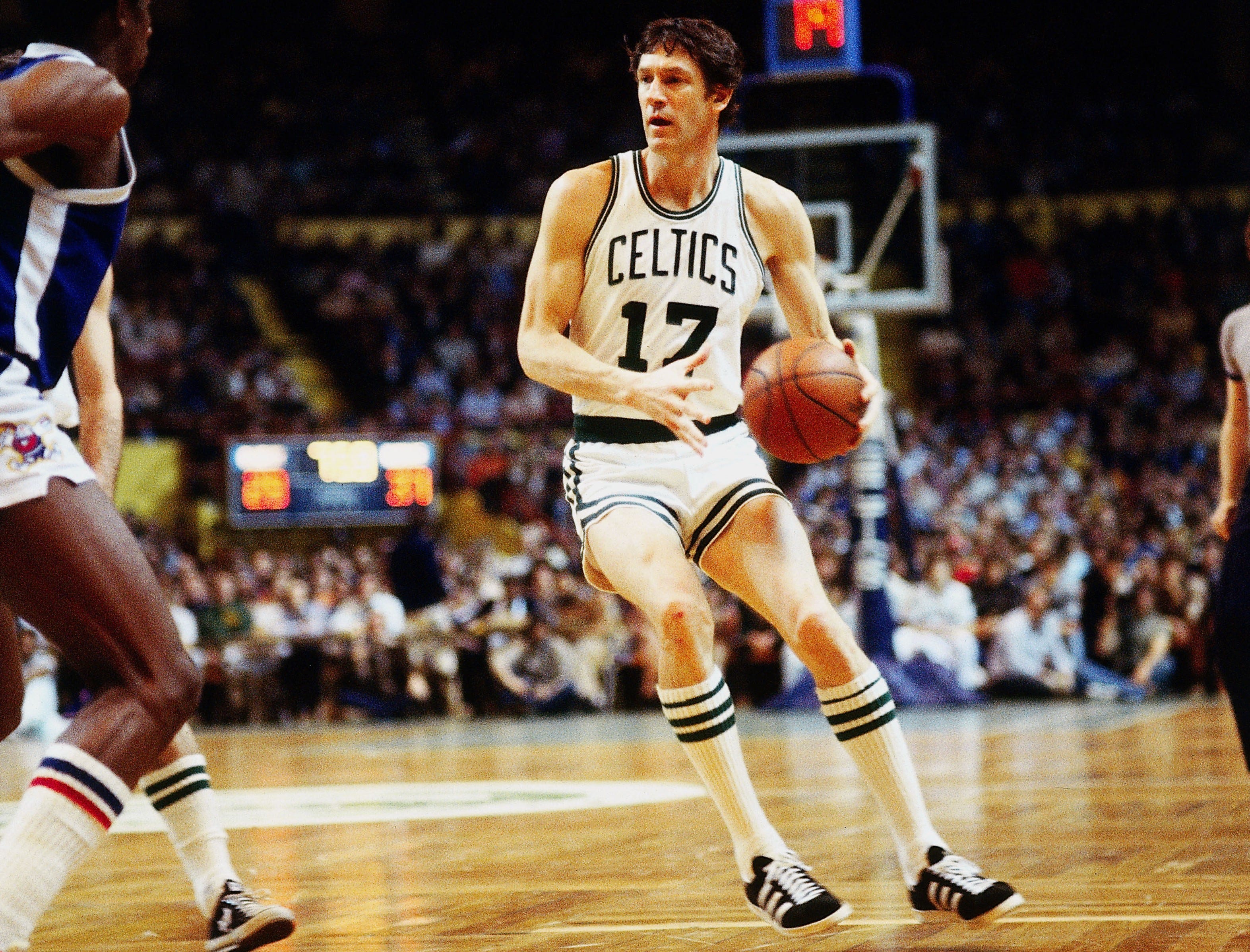 8,261 Lebron James Vs Celtics Photos & High Res Pictures - Getty Images