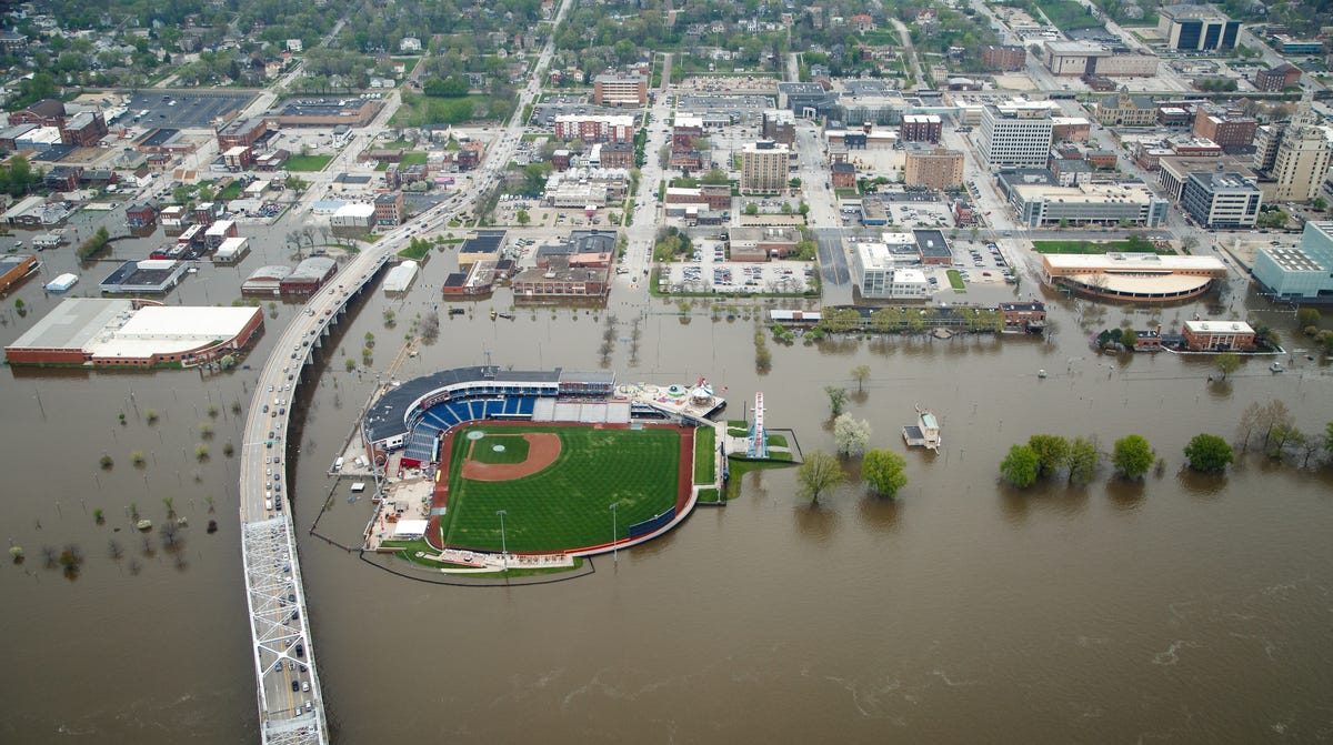 Davenport flooding Overhead photos of 2019 flooding in Davenport, Iowa