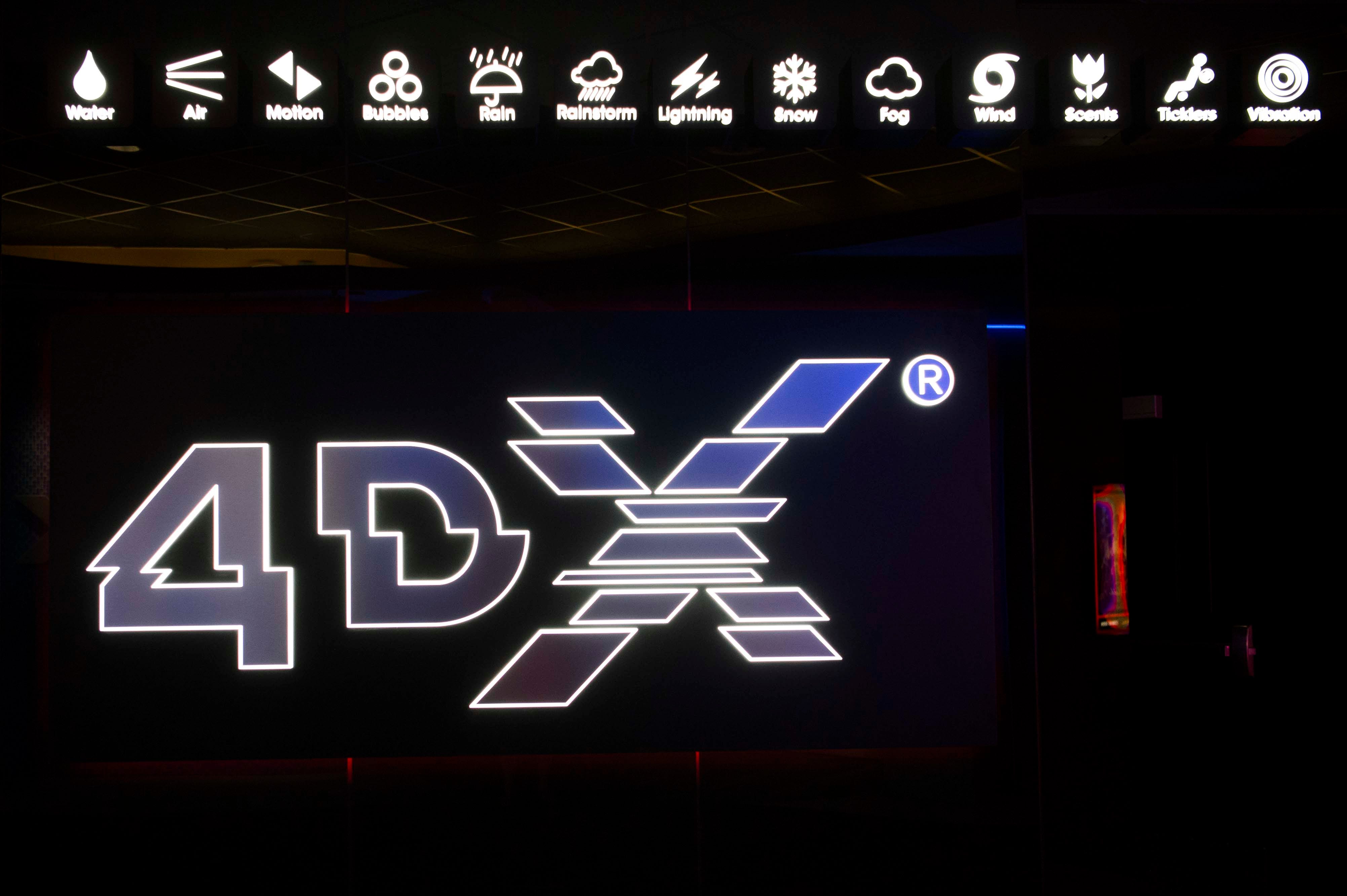 regal cinemas 4dx