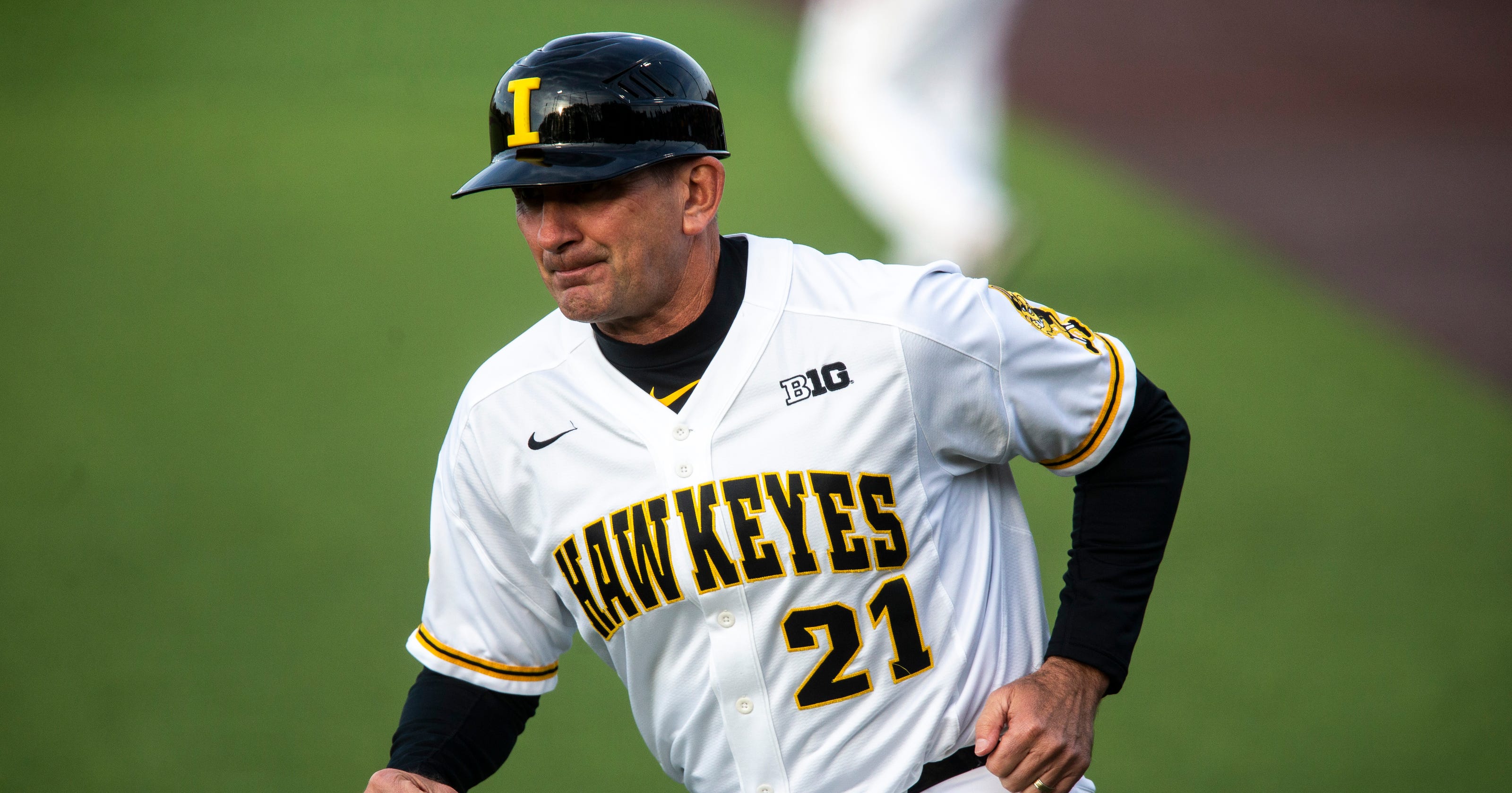 Iowa baseball: Hawkeyes undo recent good work with series loss to