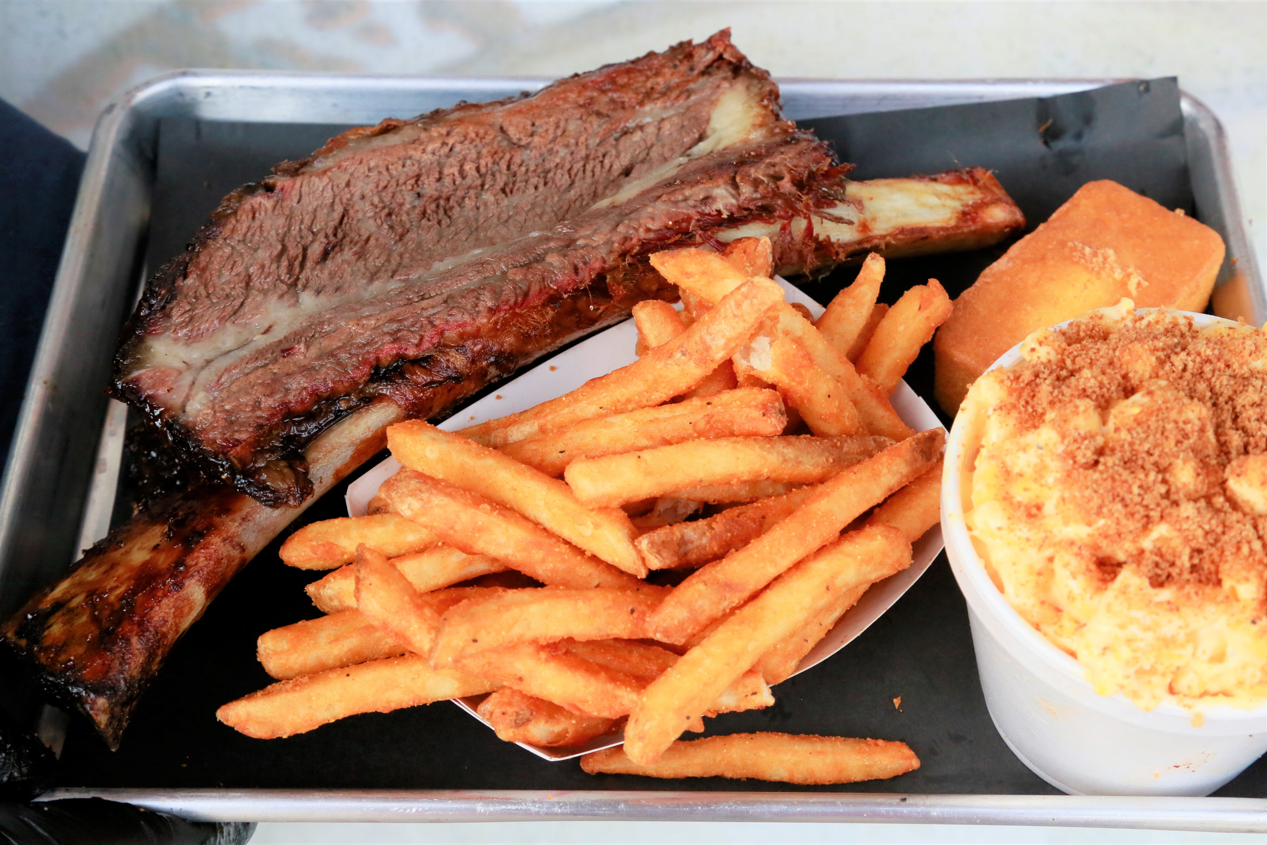 A.B.'s Amazing Ribs Serves Incredible Texas BBQ That's Also Halal