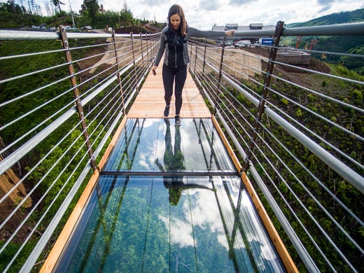 Skybridge Gatlinburg Longest Footbridge In Us Opens In Tennessee