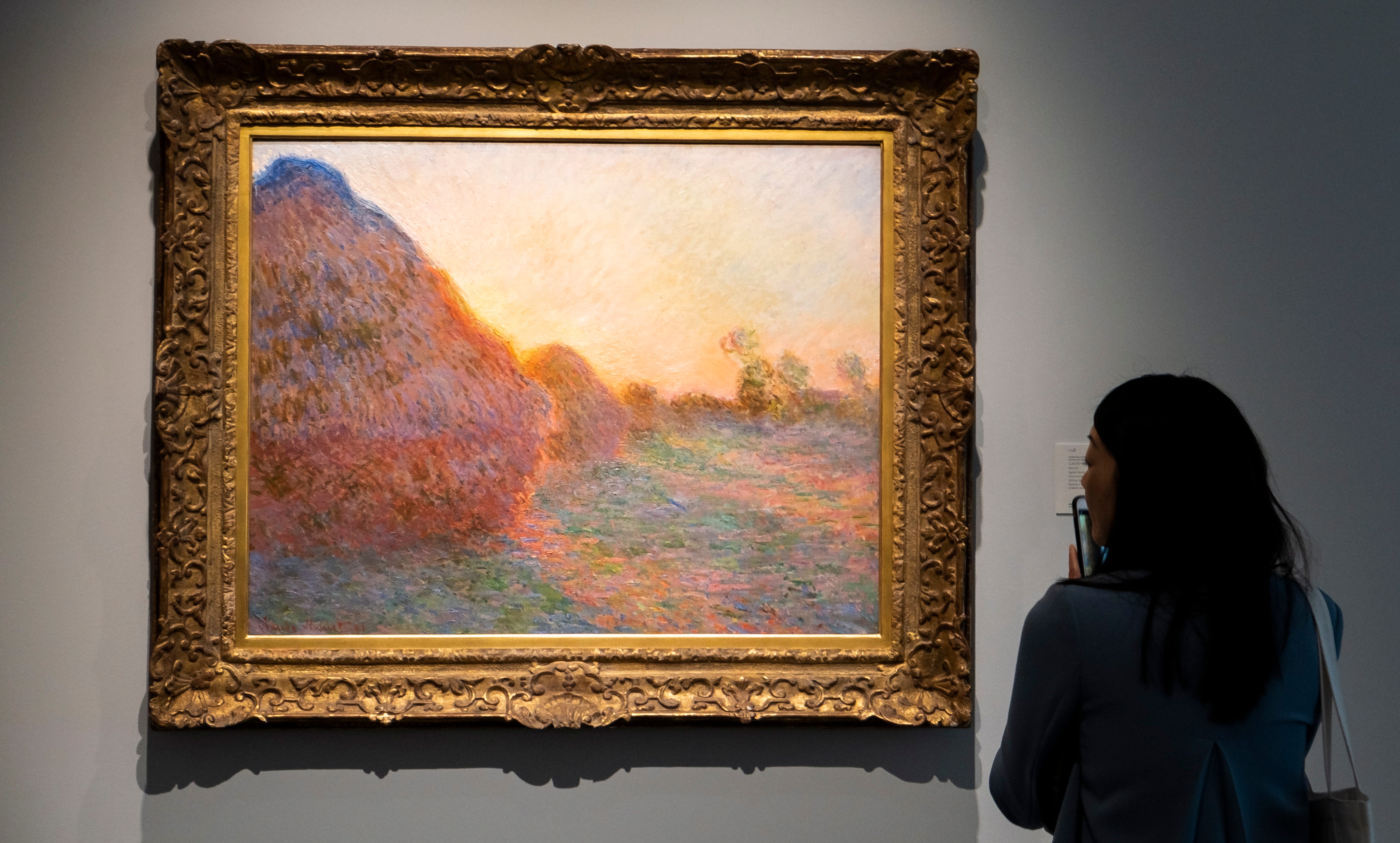 Monet Haystack Painting Sells For A Record 110 7 Million At Auction   E6d06342 F934 4a3e 99e4 736f0fda15fd EPA USA NEW YORK ARTS AUCTION.JPG