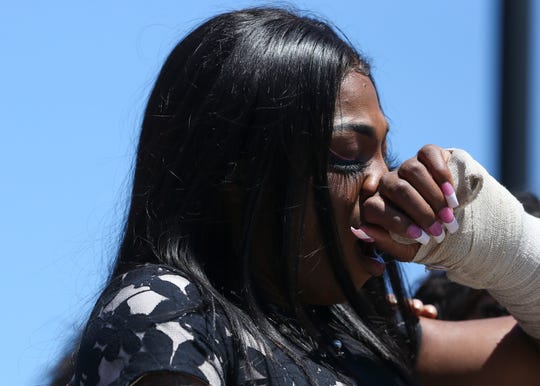 Muhlaysia Booker Dallas Transgender Women Attacks Are Similar Police 1800