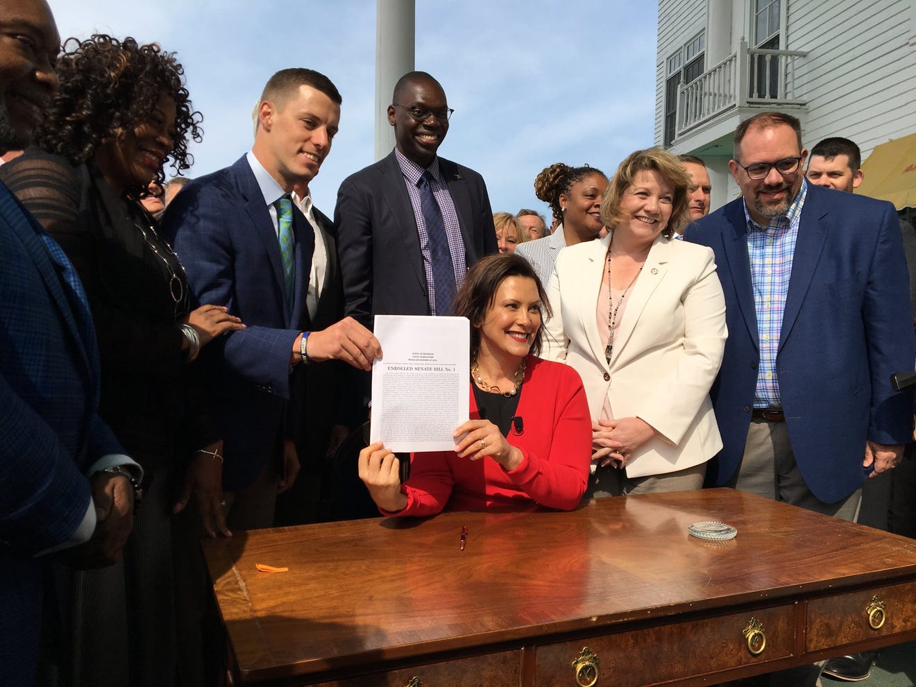 Michigan car insurance bill signed into law by Gov. Gretchen Whitmer