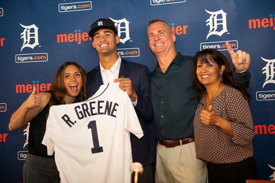 Shift-buster: Brandon Dixon's hot bat keeping him in Detroit Tigers lineup