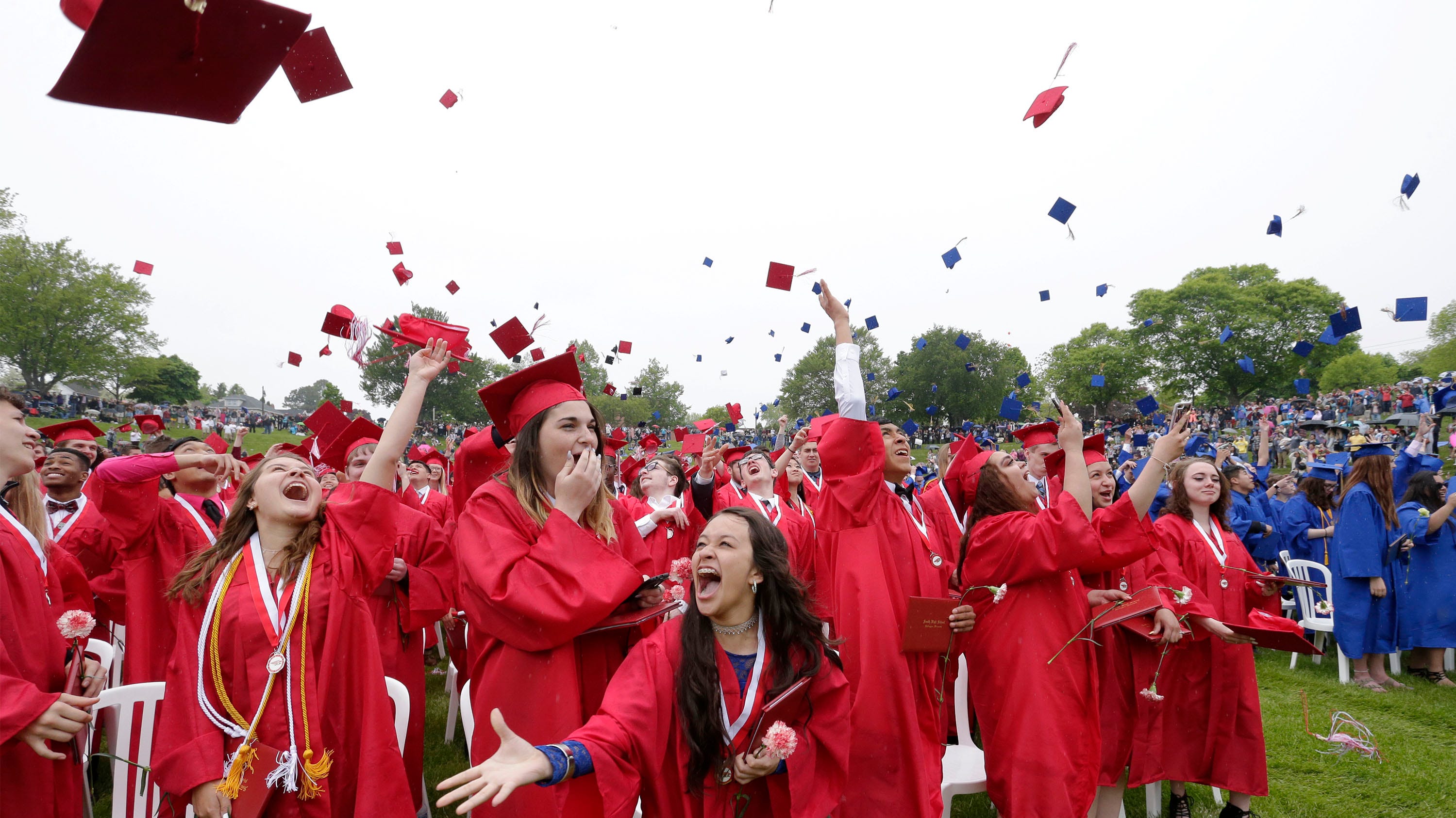 Sheboygan Area School District to hold inperson graduation ceremonies