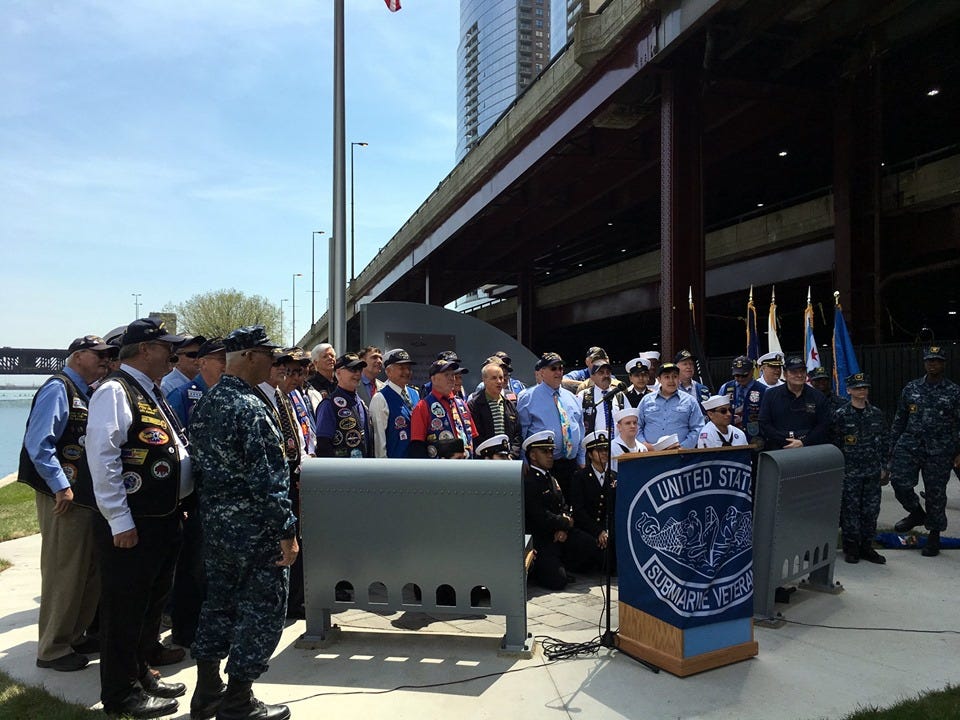 manitowoc submarine tour