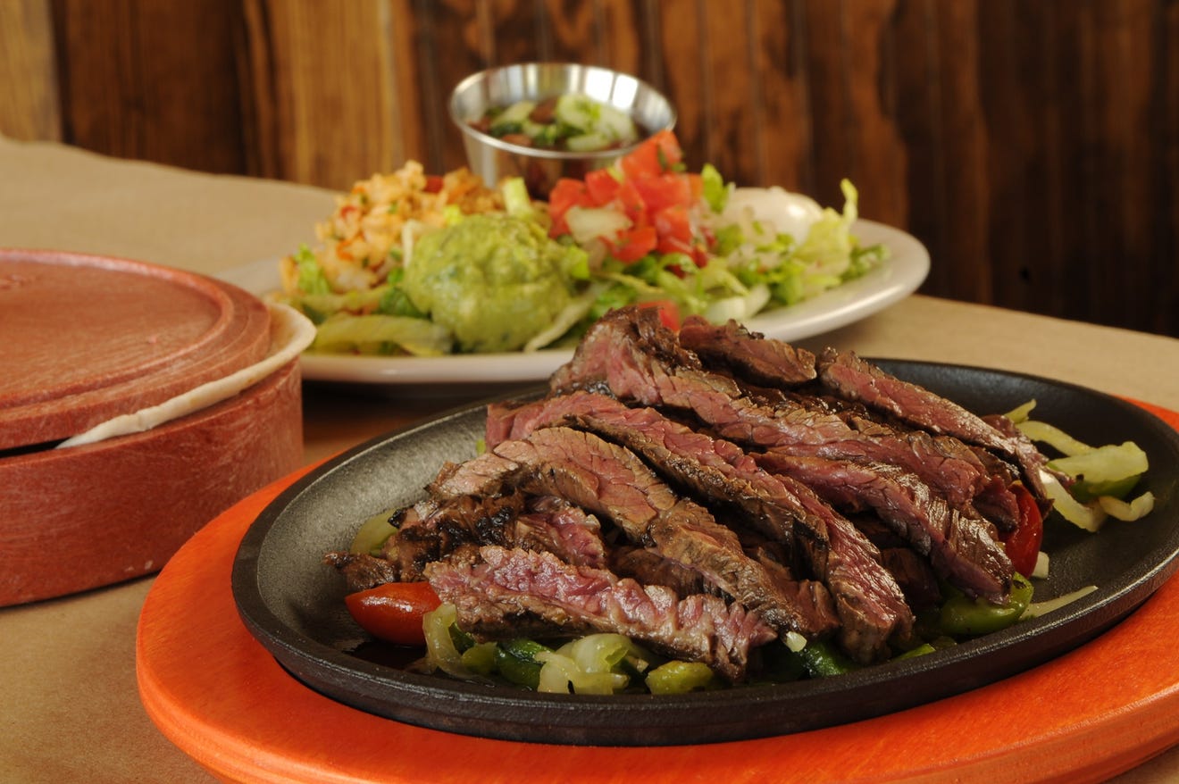 967011a7 D3f9 430b A72d B4e66e31c7de Steak Fajitaas   Sombra ?width=1320&height=878&fit=crop&format=pjpg&auto=webp