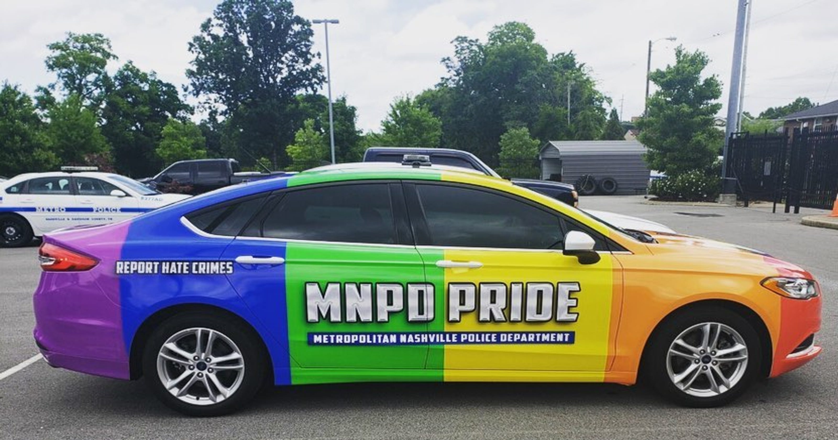 Nashville Police Debut New Rainbow Car For Pride