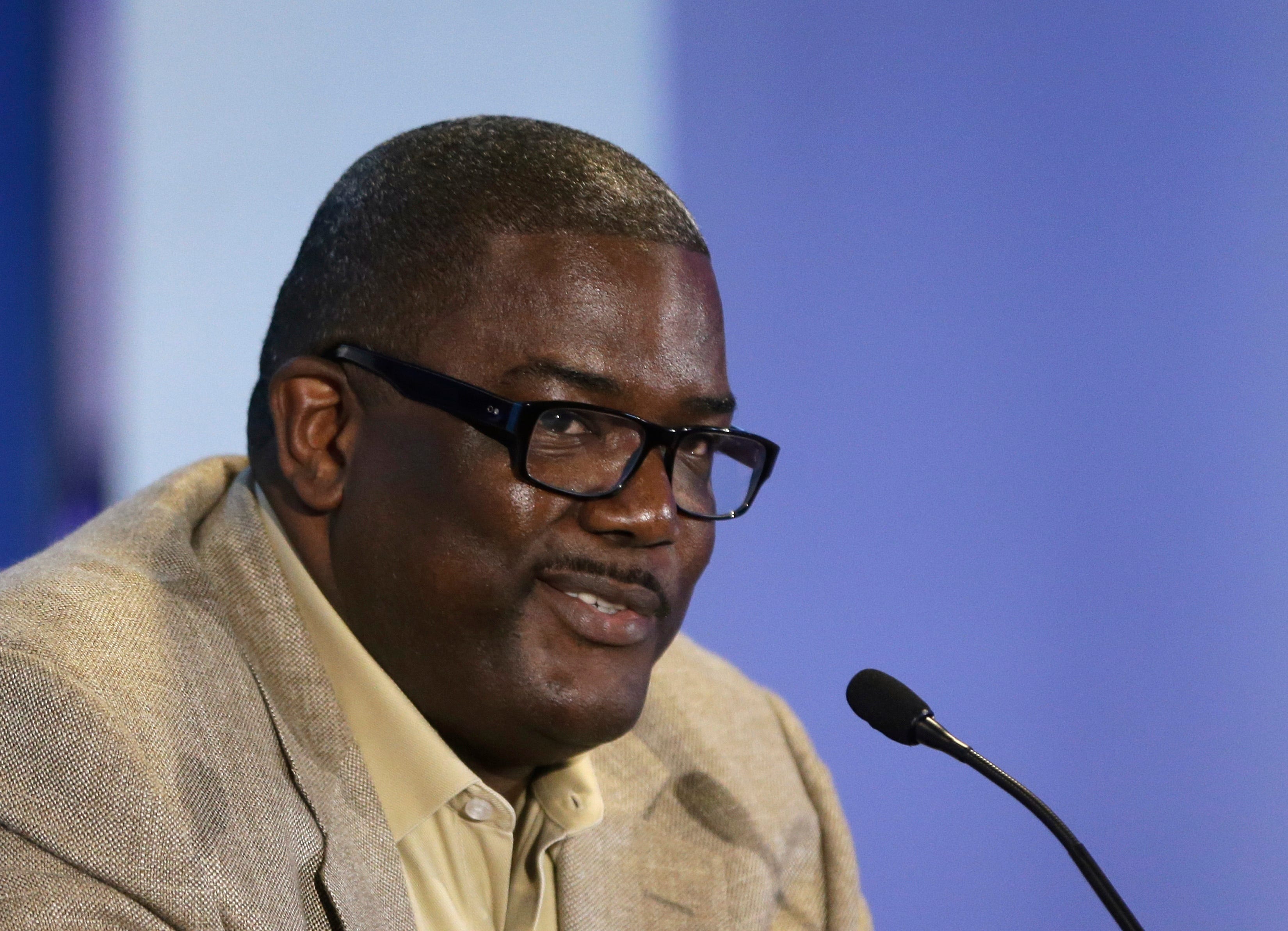 Friday's NBA: Joe Dumars Joins Kings As Special Adviser