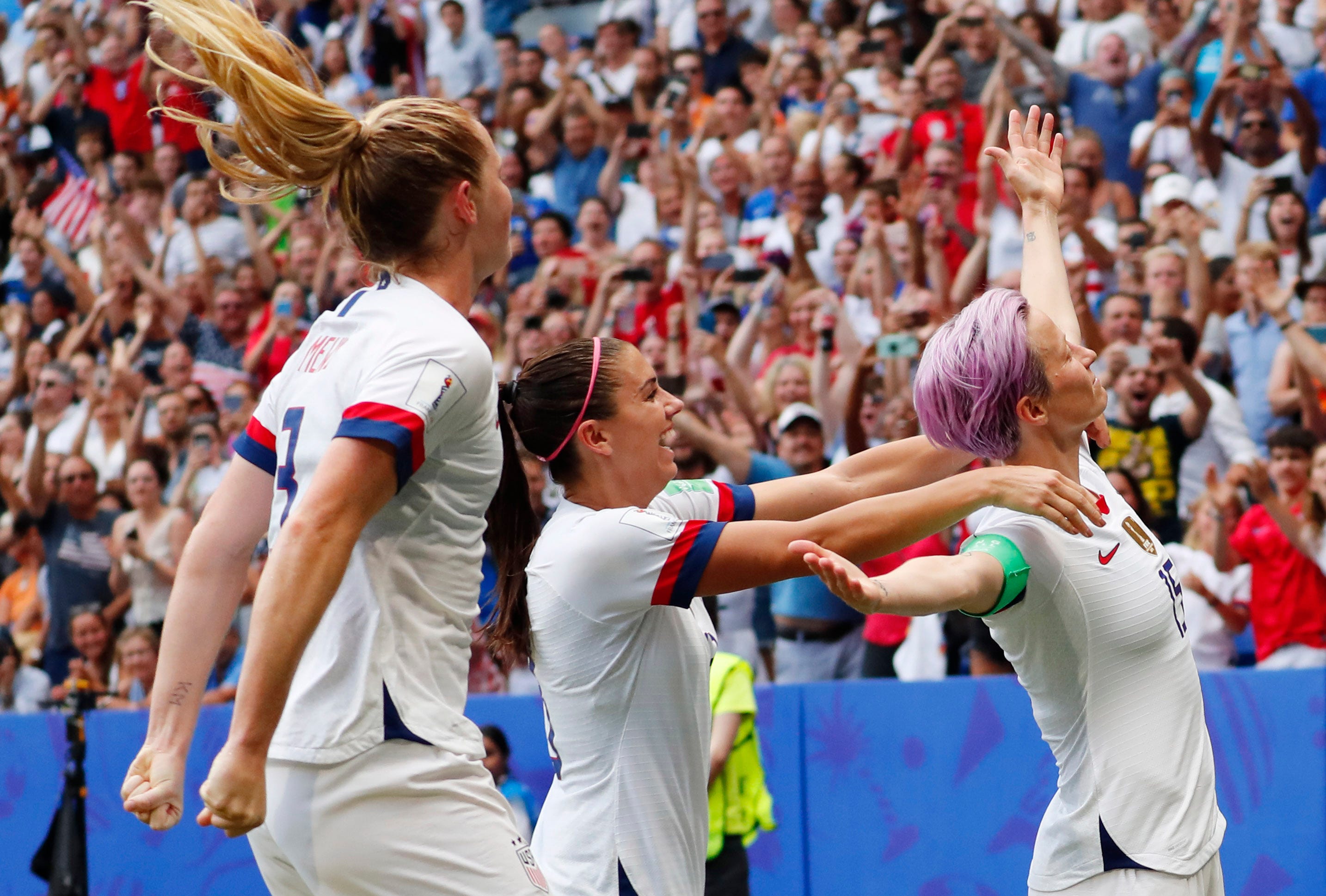 World Cup Breaking Down Pay Gap Between Uswnt And Usmnt Players