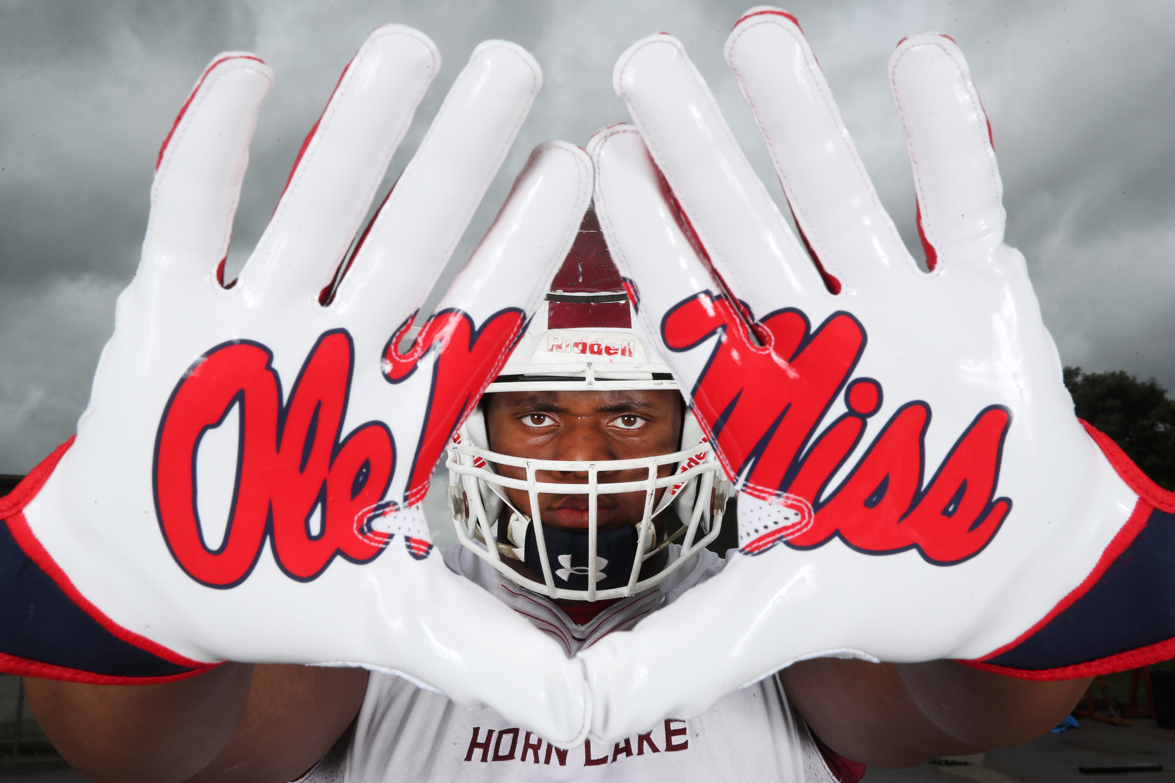 ole miss receiver gloves