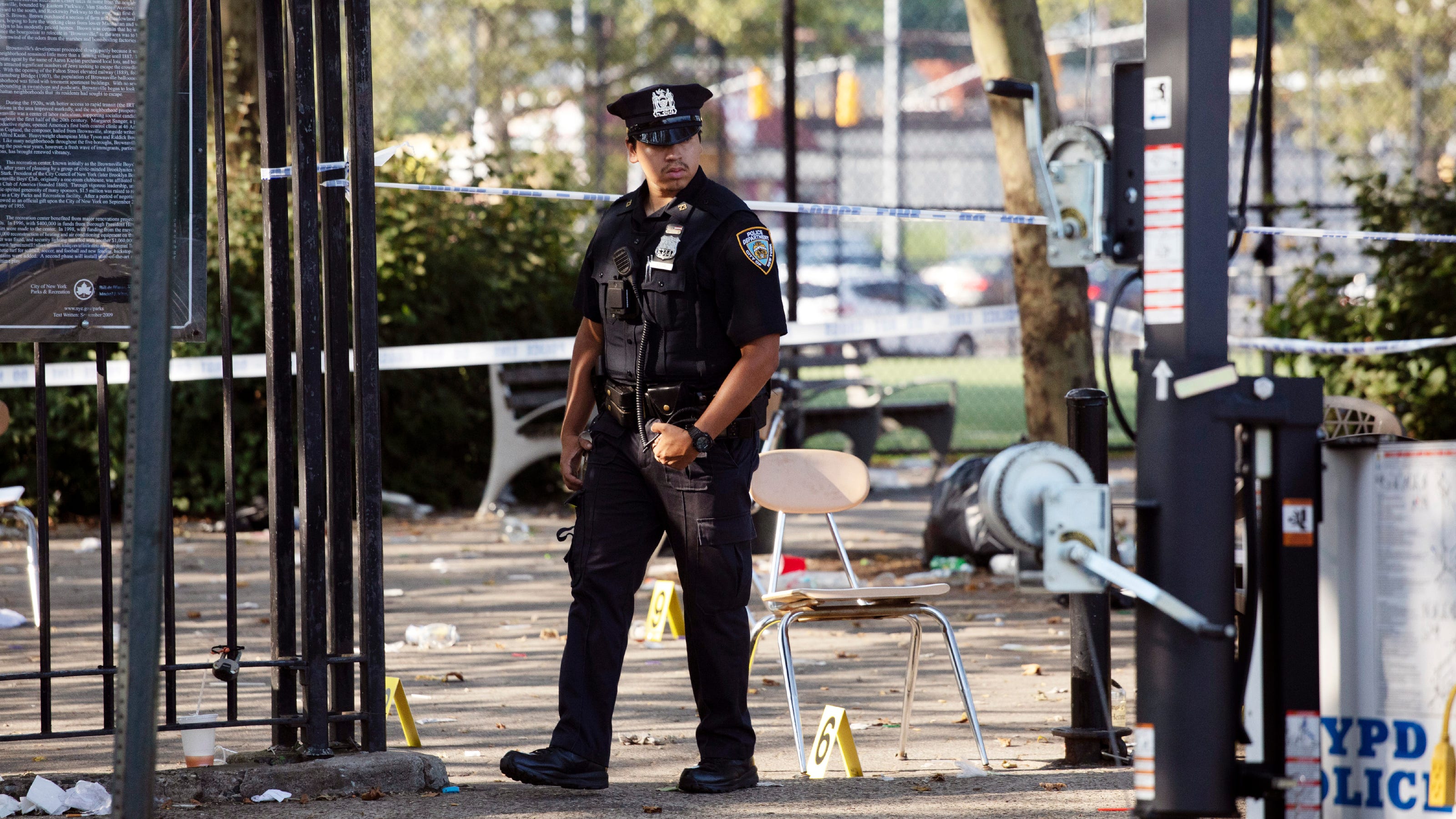 brooklyn pink houses shooting