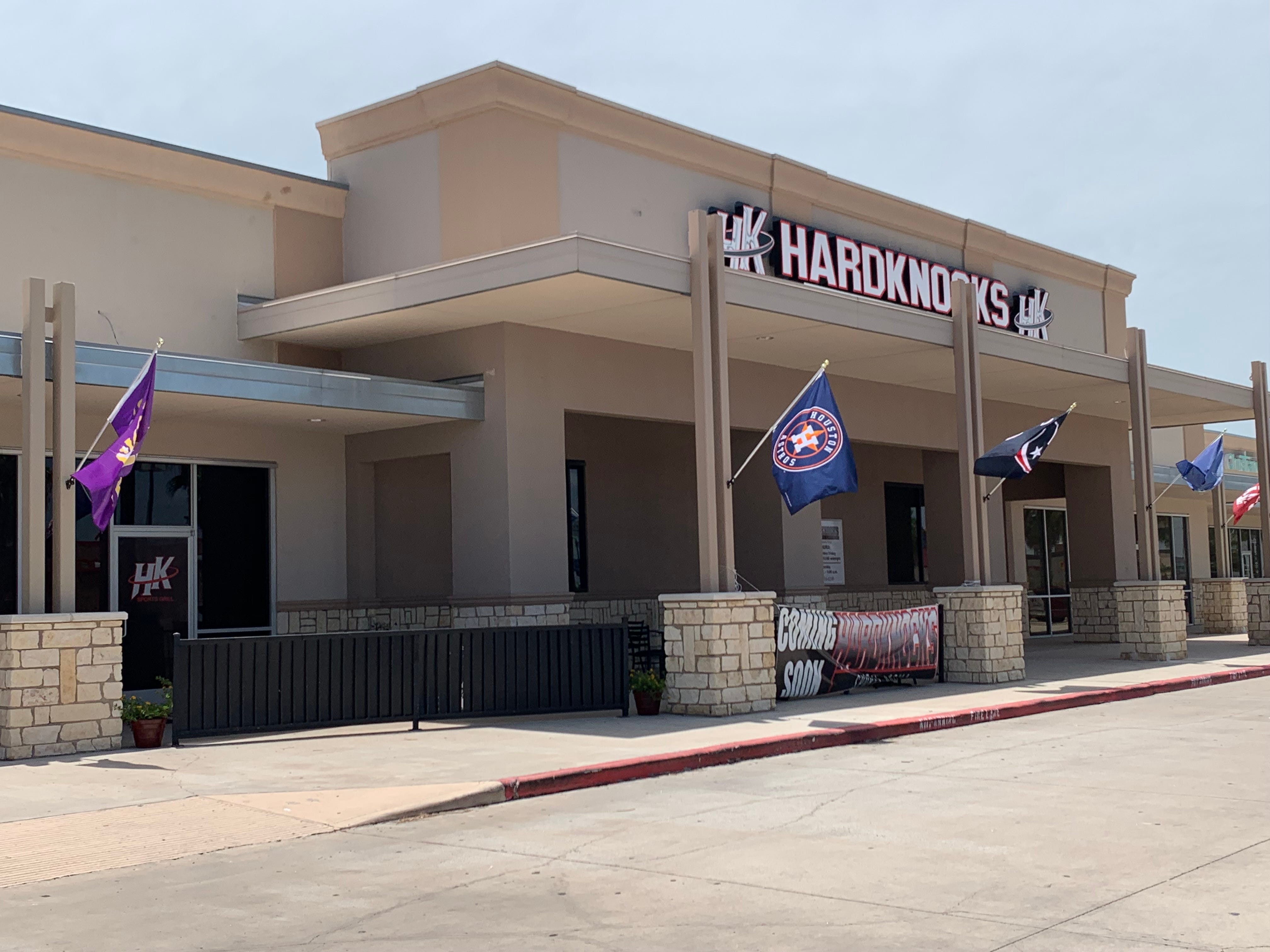 Hardknocks Sports Grill To Open On Corpus Christi S North Padre Island