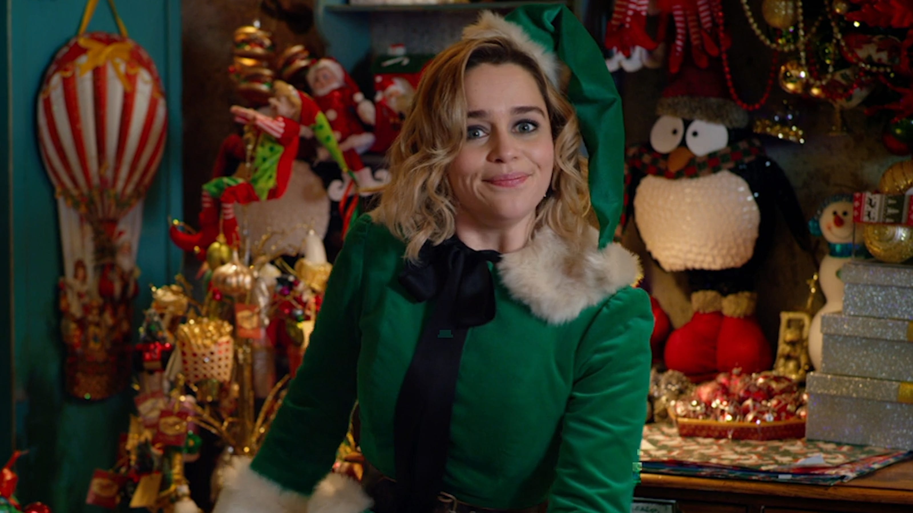 Emilia Clarke is no Khaleesi in 'Last Christmas'