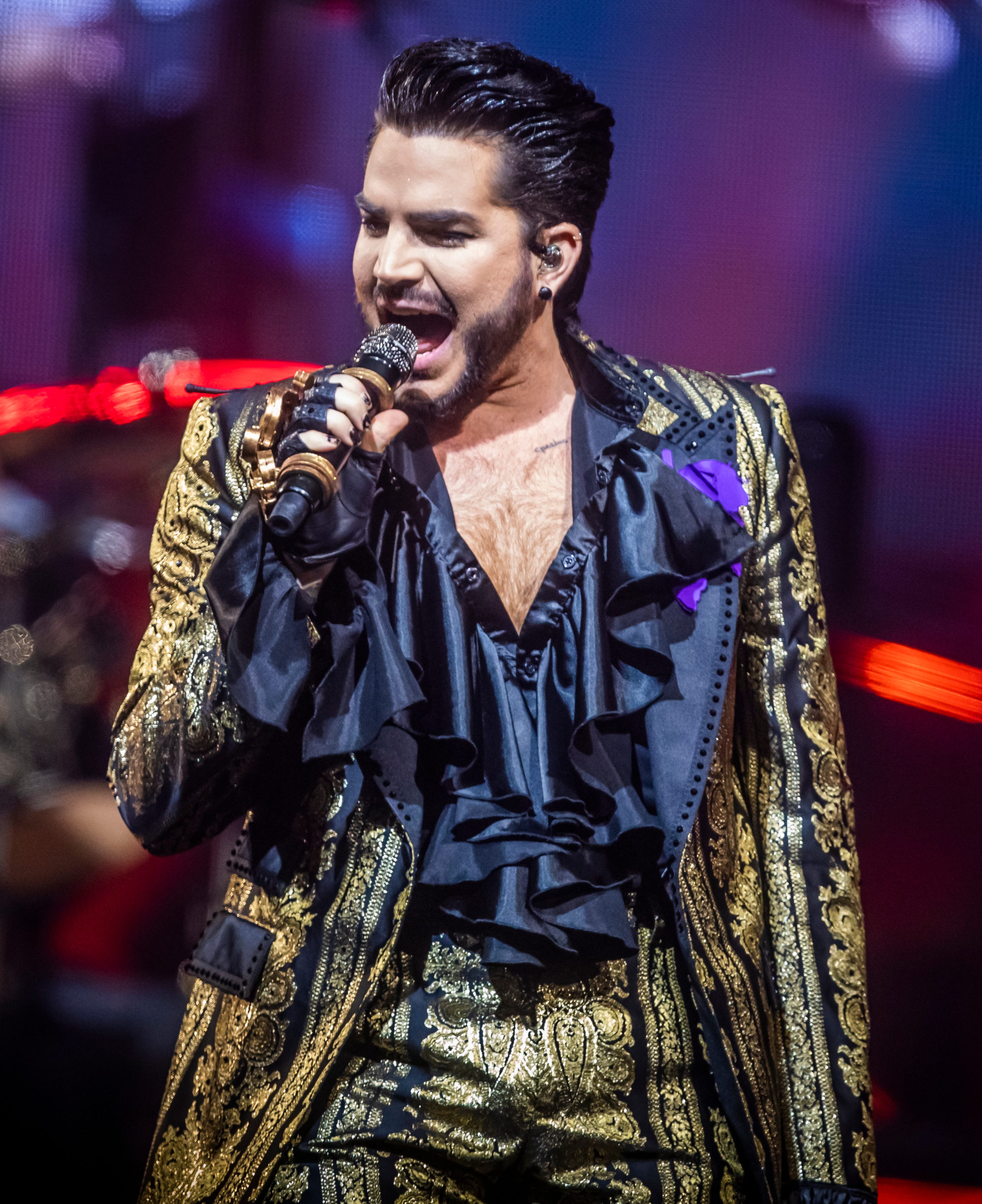 Queen (and Adam Lambert) are the champions at Nashville concert