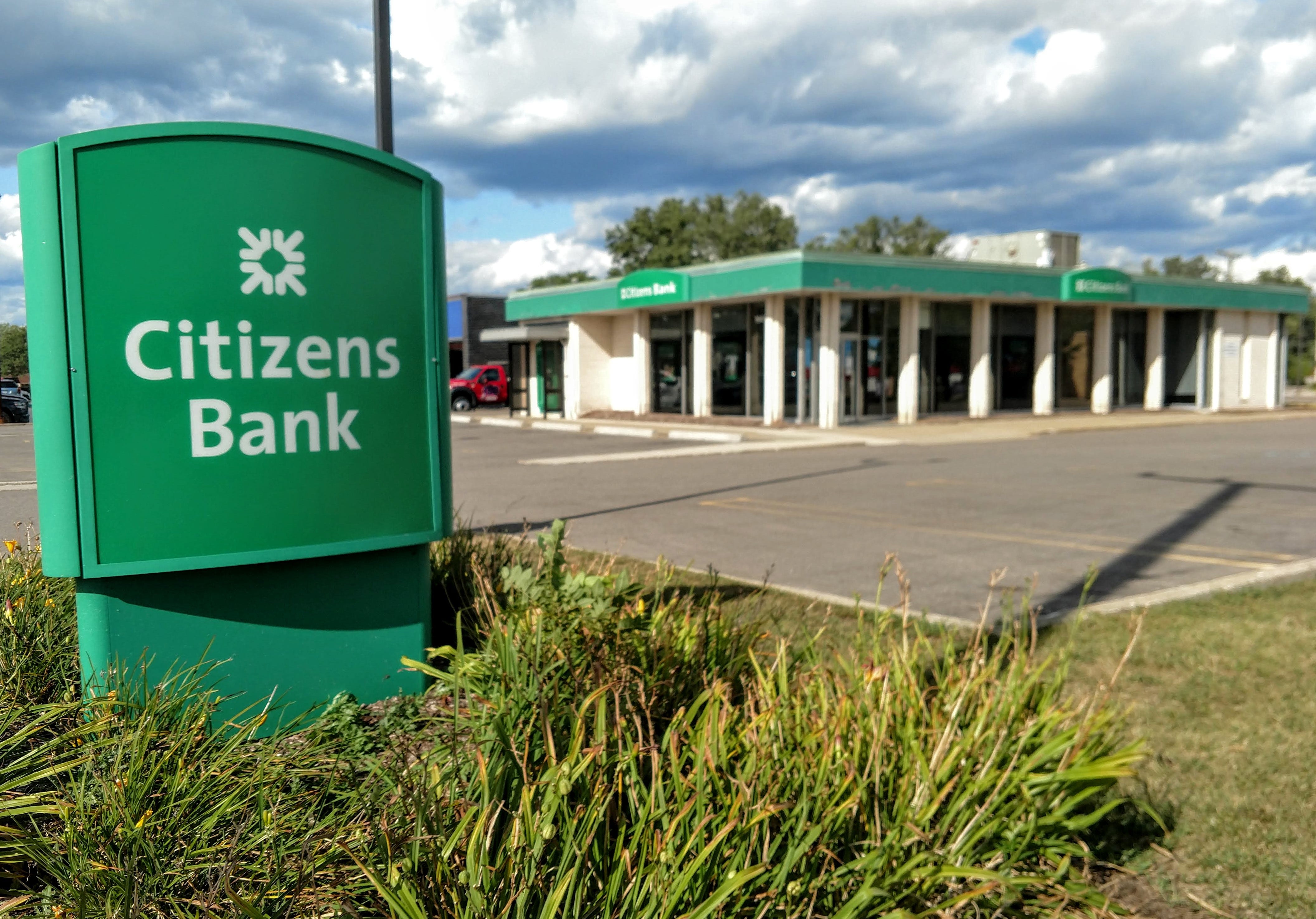 Citizens Bank closing Livonia branch later this fall