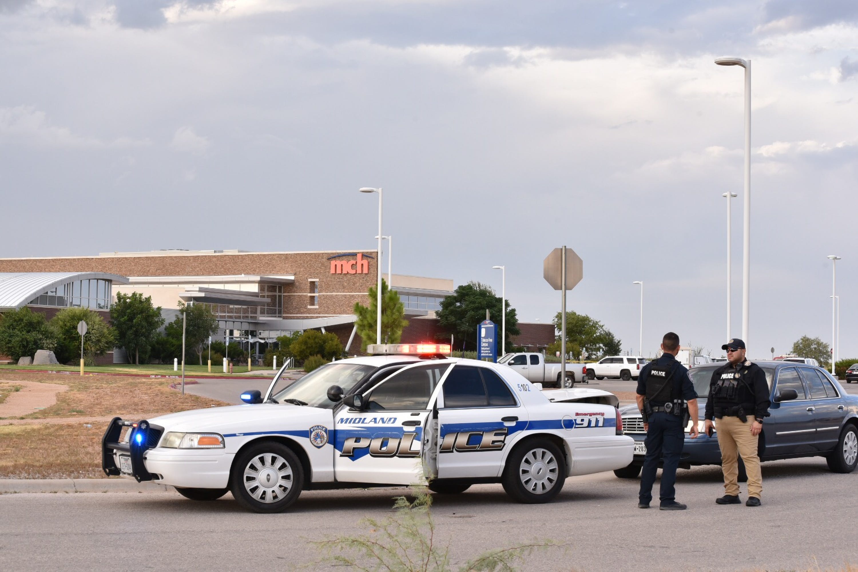 7 Dead In Mass Shooting In Midland Odessa Texas - 