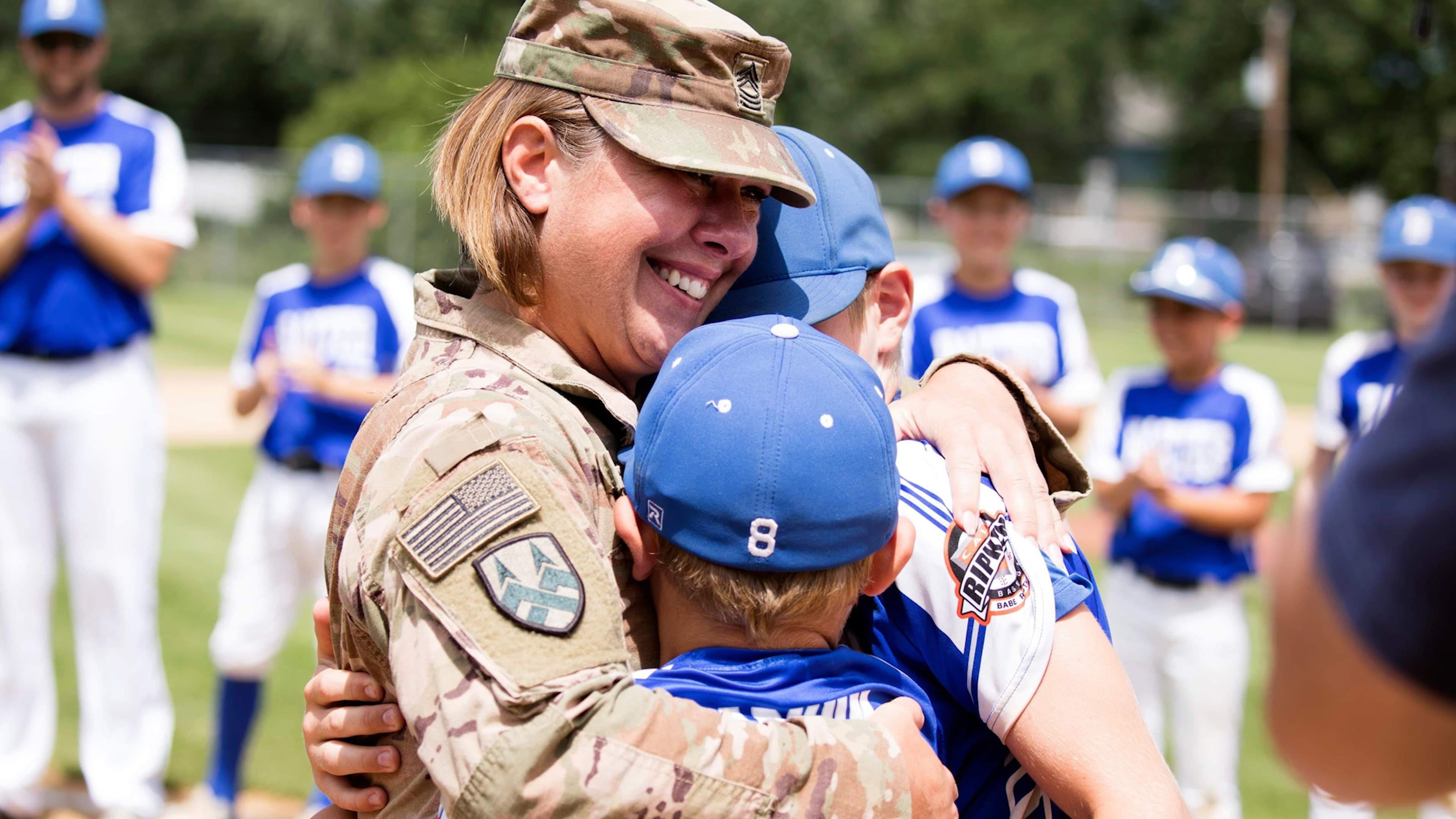 Army Mom Home In Time For Sons Last Baseball Game