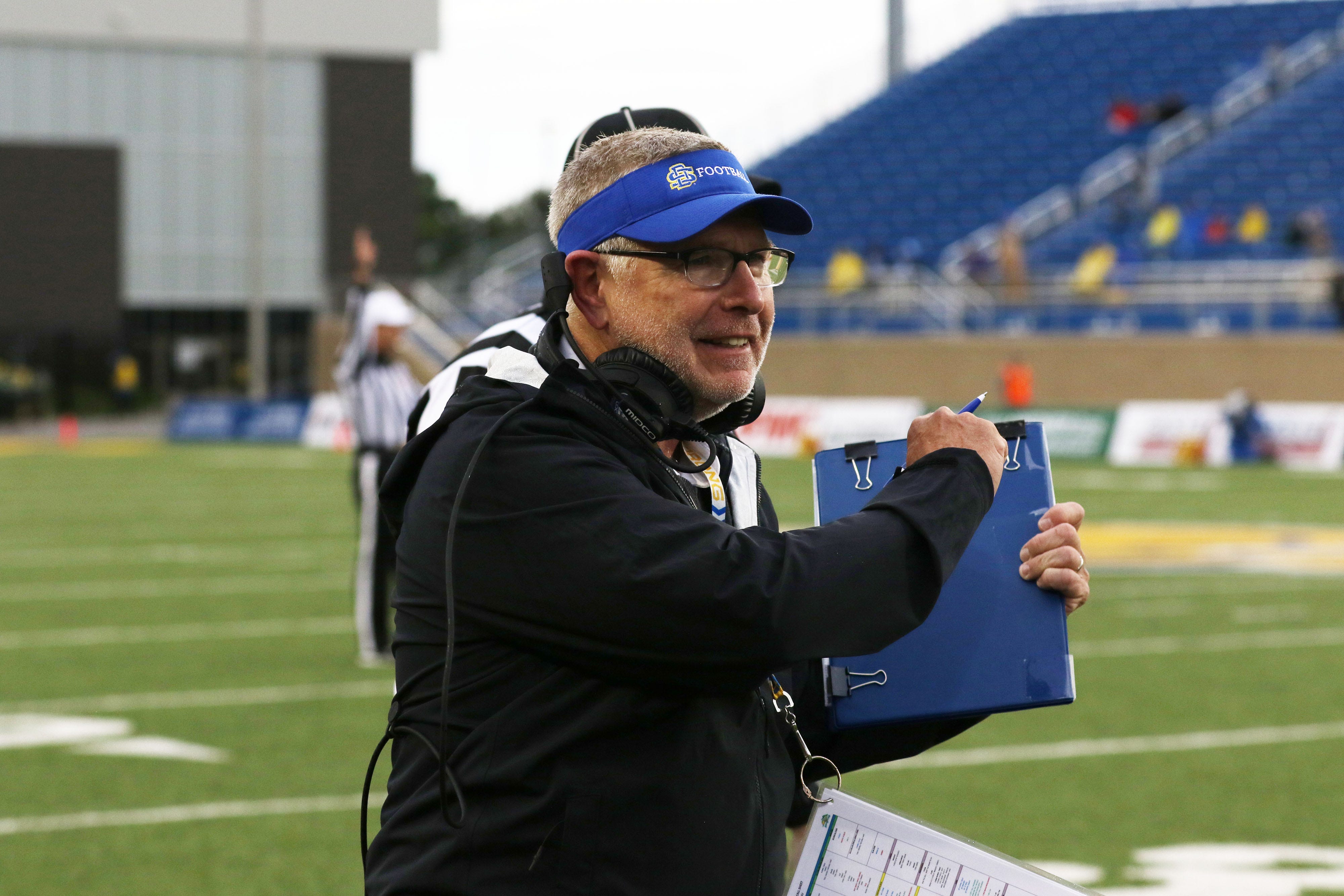 John Stiegelmeier signs contract extension at South Dakota State