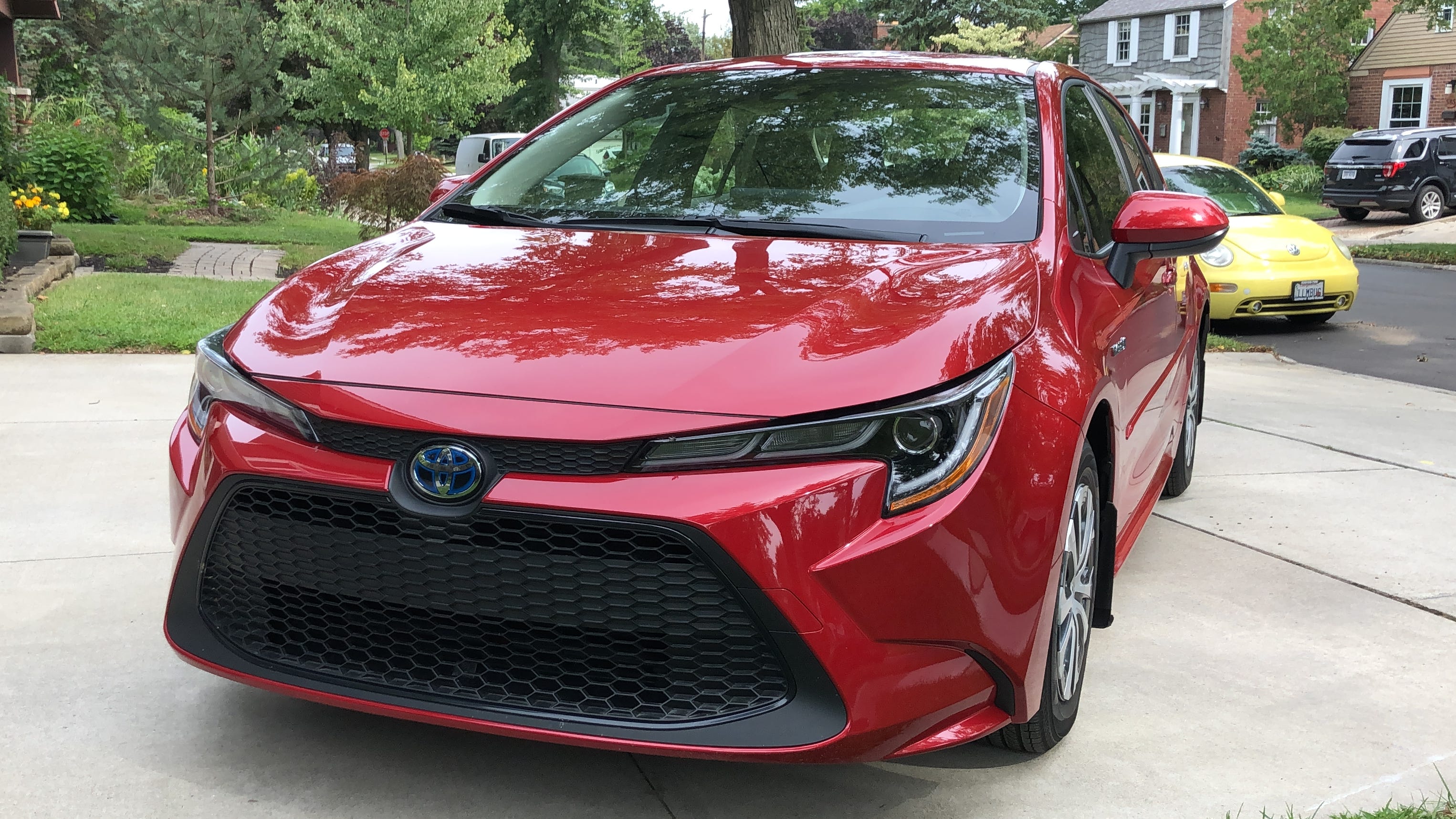 2020 Toyota Corolla Hybrid Every Car Should Be Like This