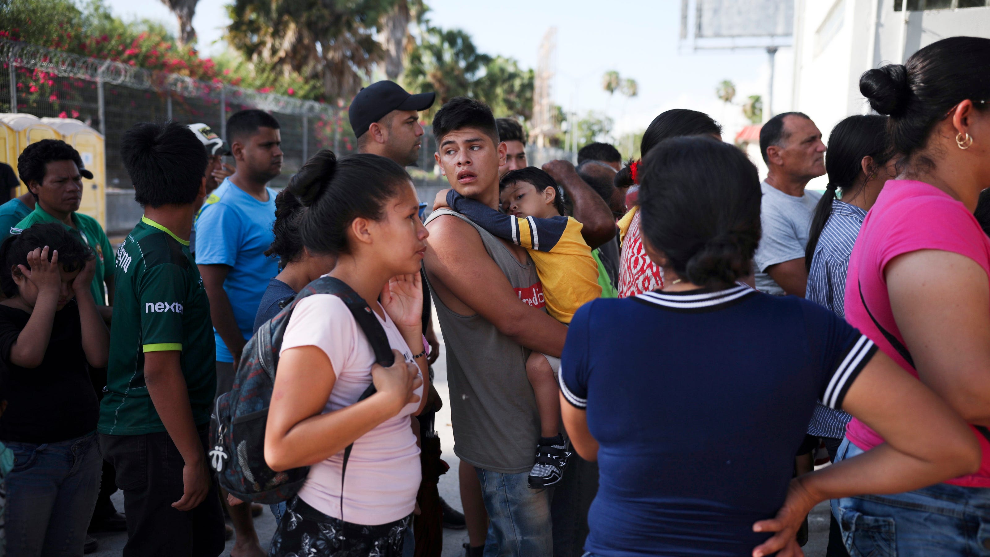 Supreme Court Trump Administration Can Deny Asylum Seekers At Border