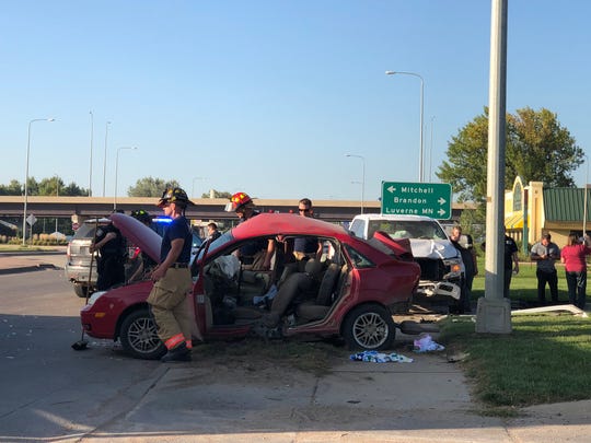 One extricated, transported to hospital in north Sioux Falls crash