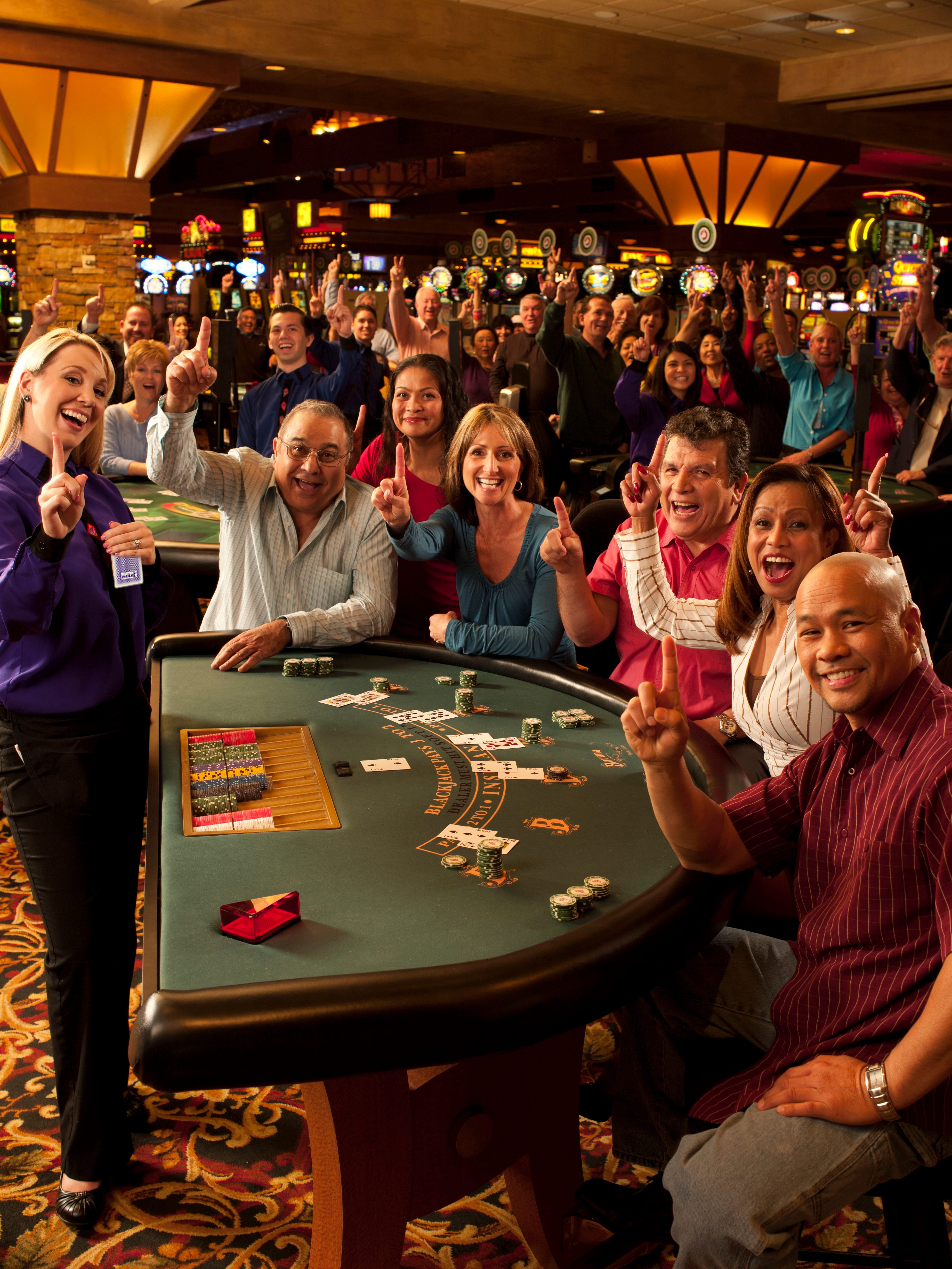 barona casino open and clos ehours