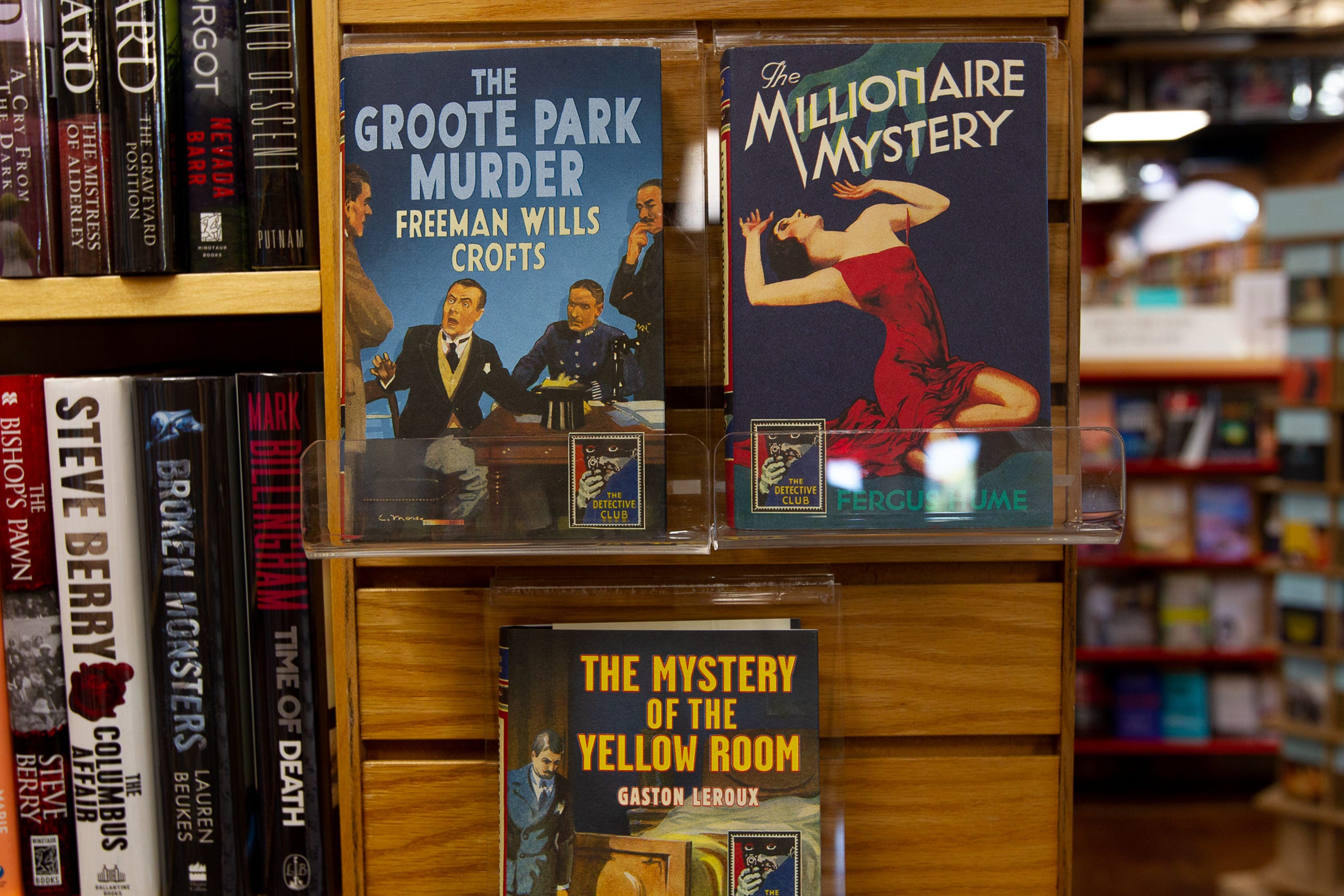 Poisoned Pen Bookstore started as a specialty store for mystery novels.