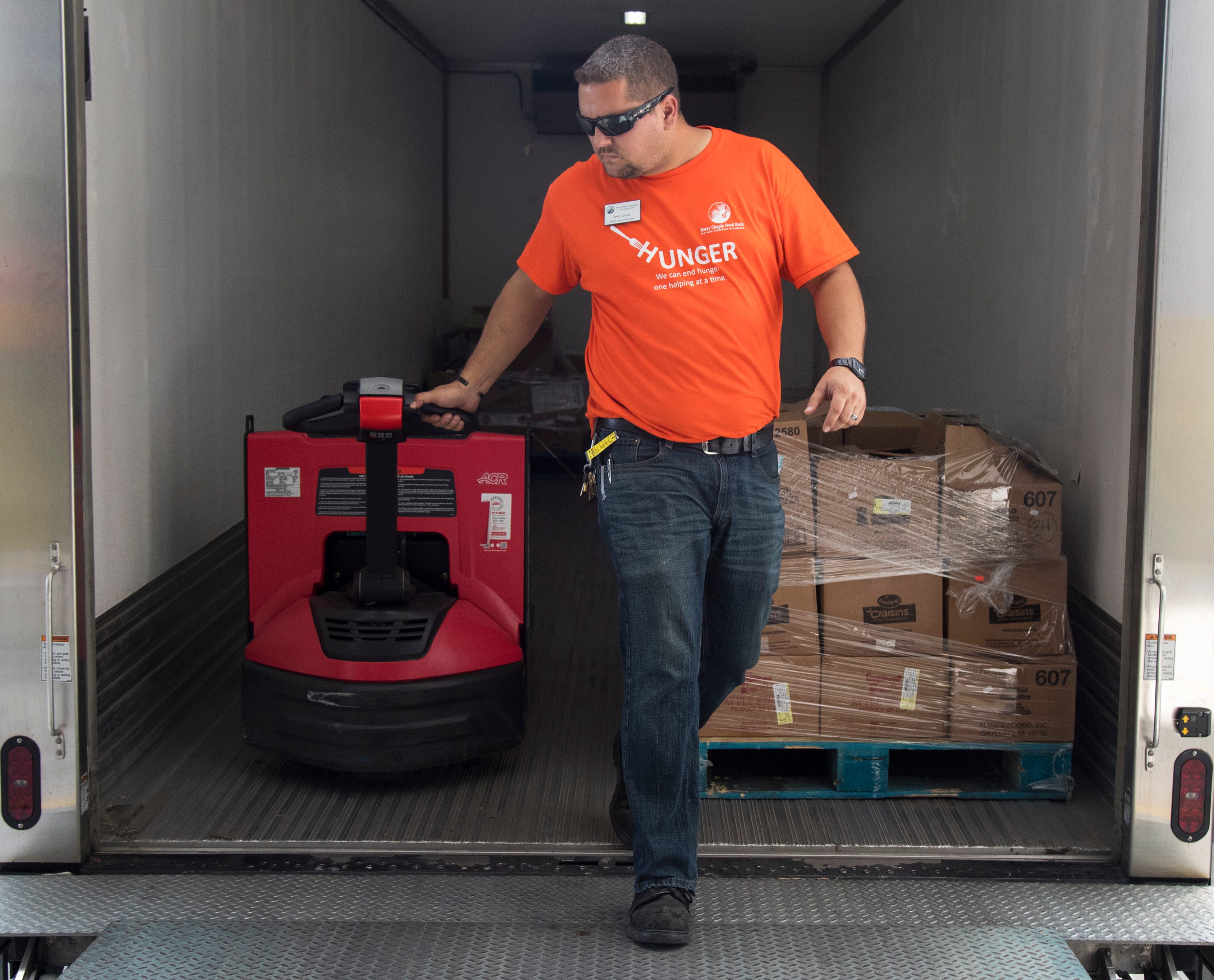 Lee County Schools Fight Food Waste By Donating To Harry Chapin