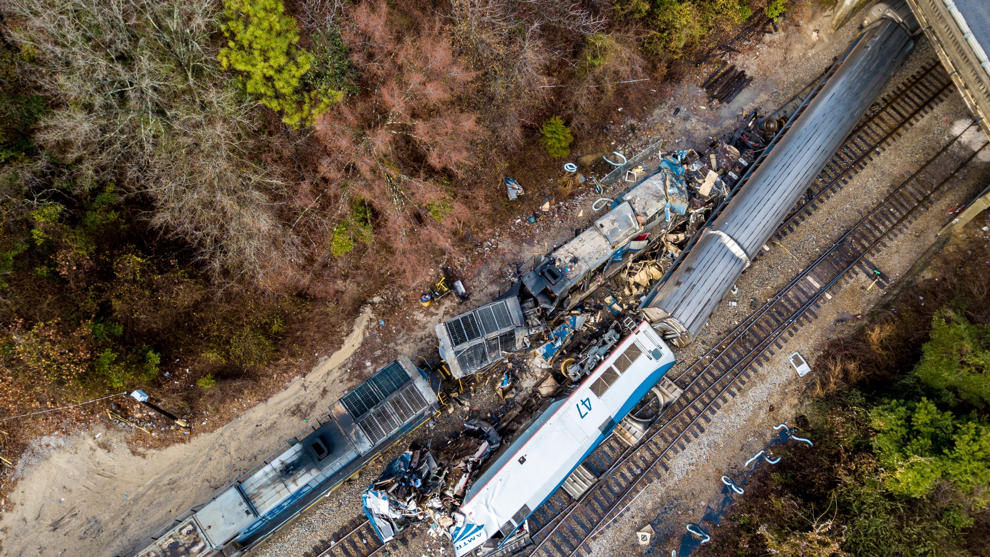 Amtrak crash NTSB finds improper switching to blame.