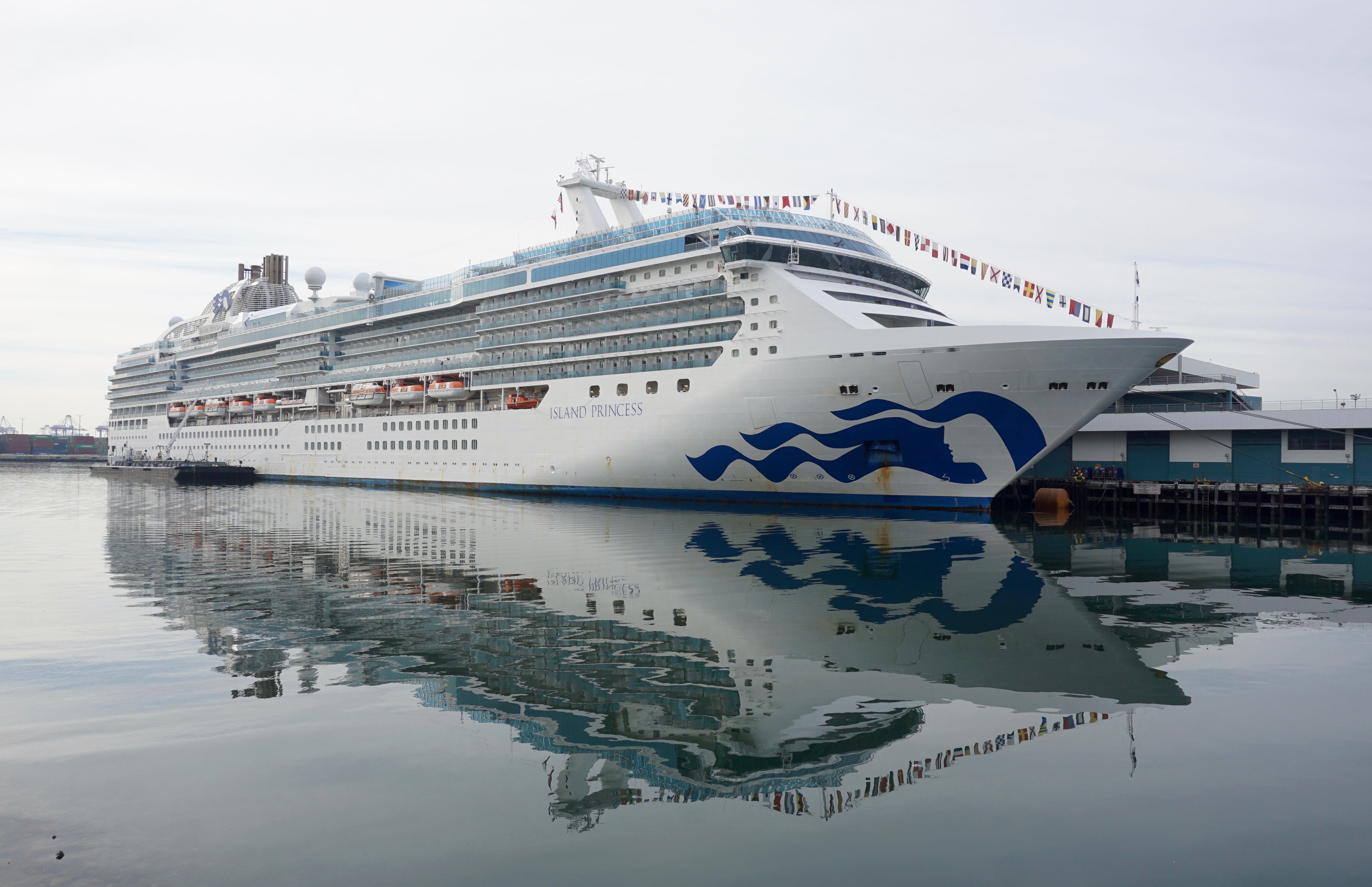 nude on a cruise ship