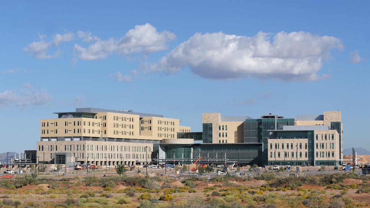 Problems Delay Opening Fort Bliss William Beaumont Army Medical Center