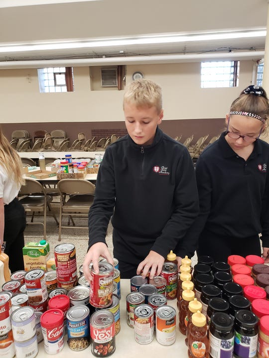 Tri Parish Pantry In Sheboygan Lets Clients Choose Their Food