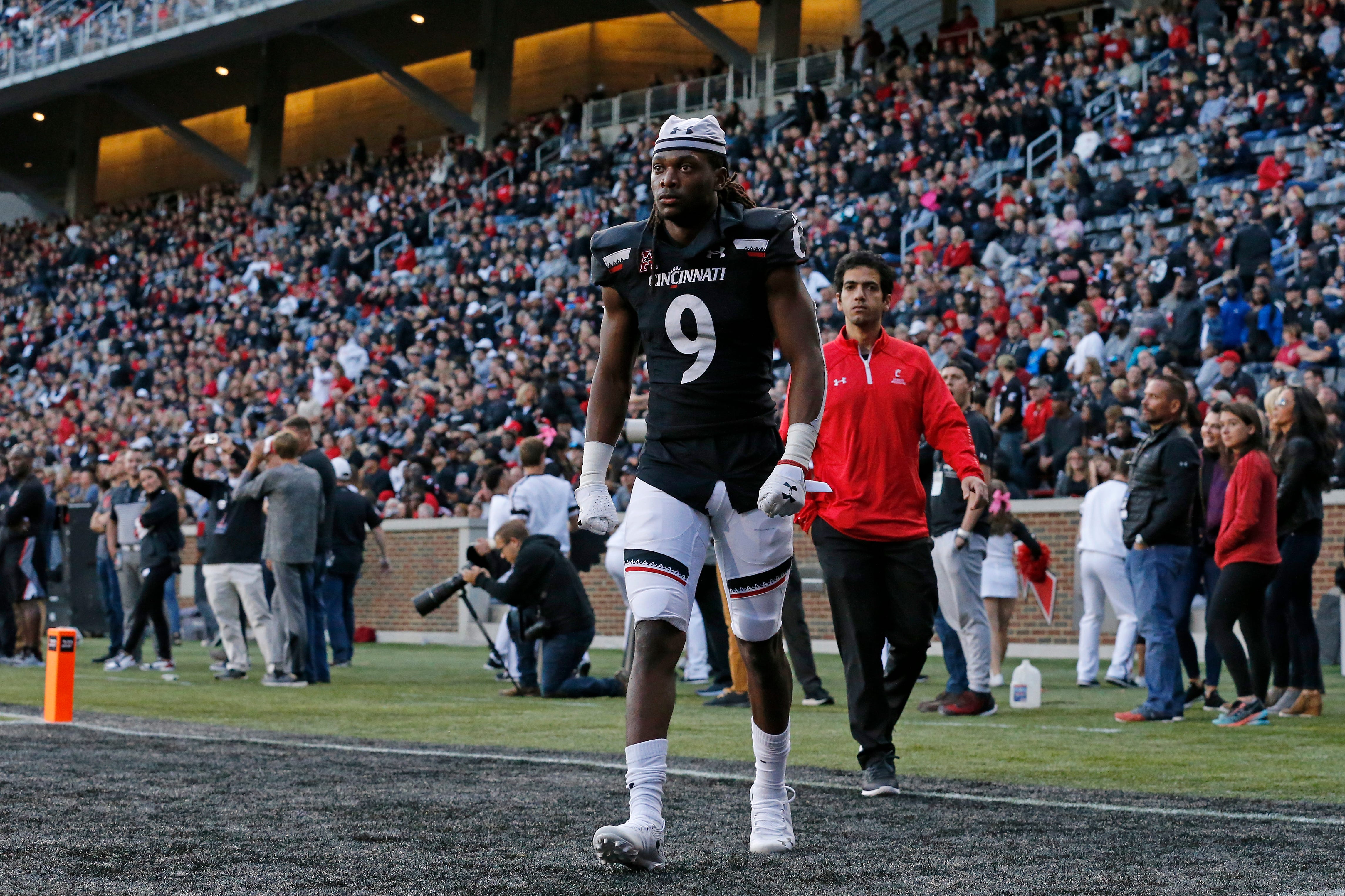 College Football Prediction: UC Bearcats To Face Rival Miami RedHawks