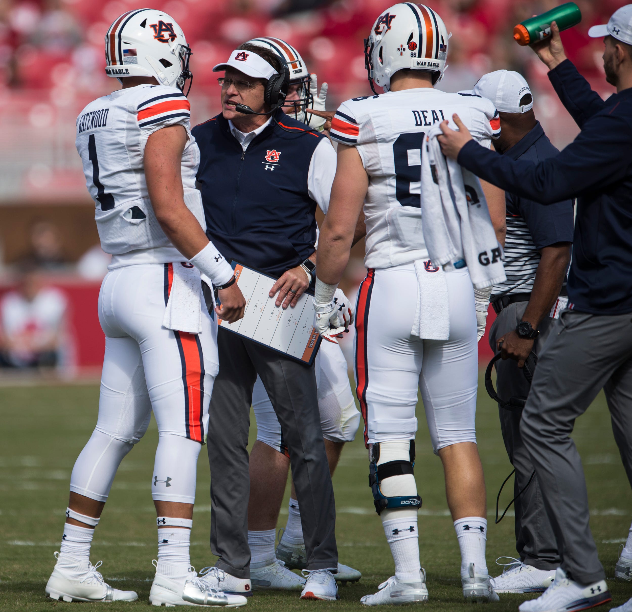 Joe Burrow, LSU Players Smoke Cigars After Win; Police Officer Threatens  Arrests, News, Scores, Highlights, Stats, and Rumors