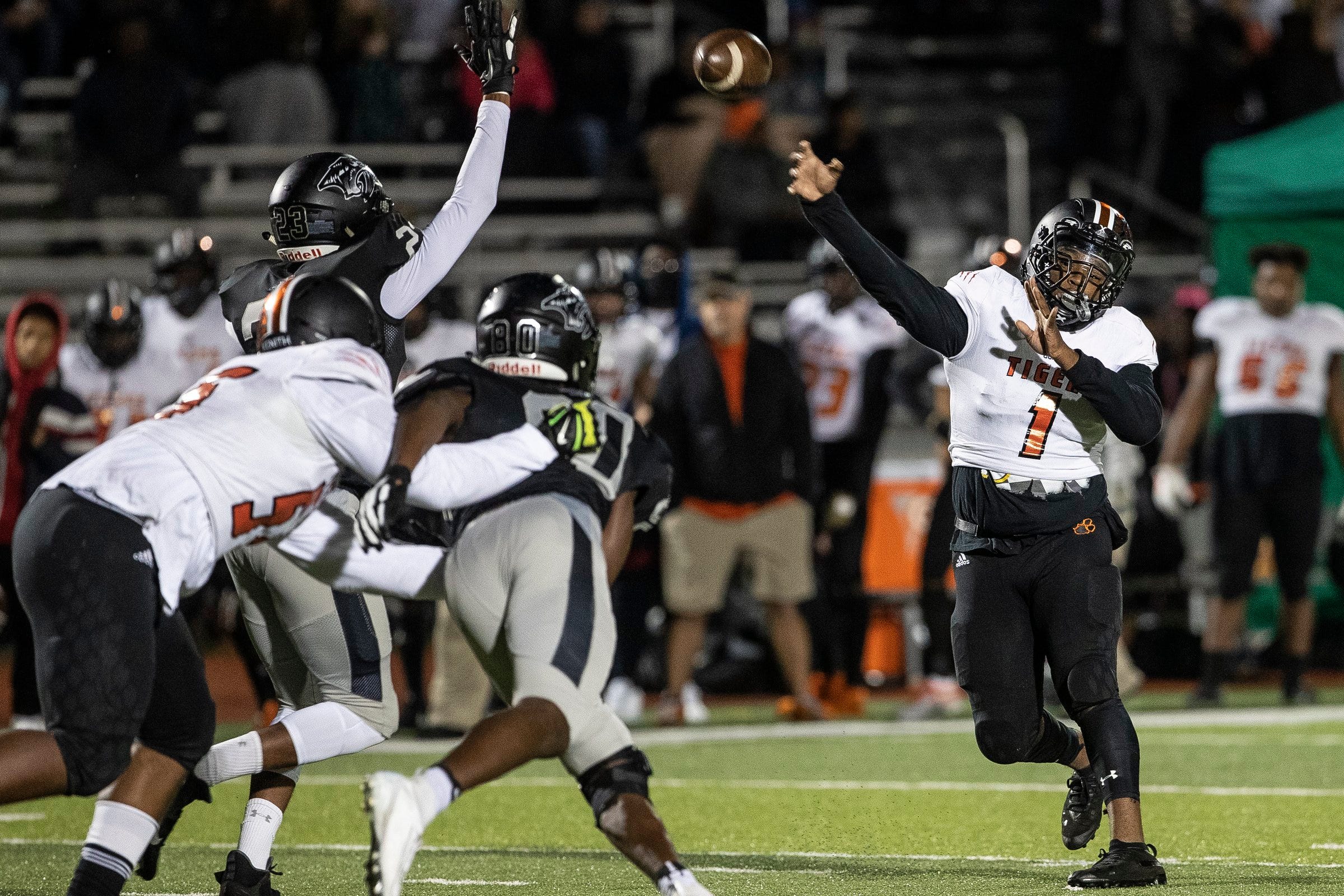 Michigan High School Football: Belleville Wins KLAA Title With Blowout