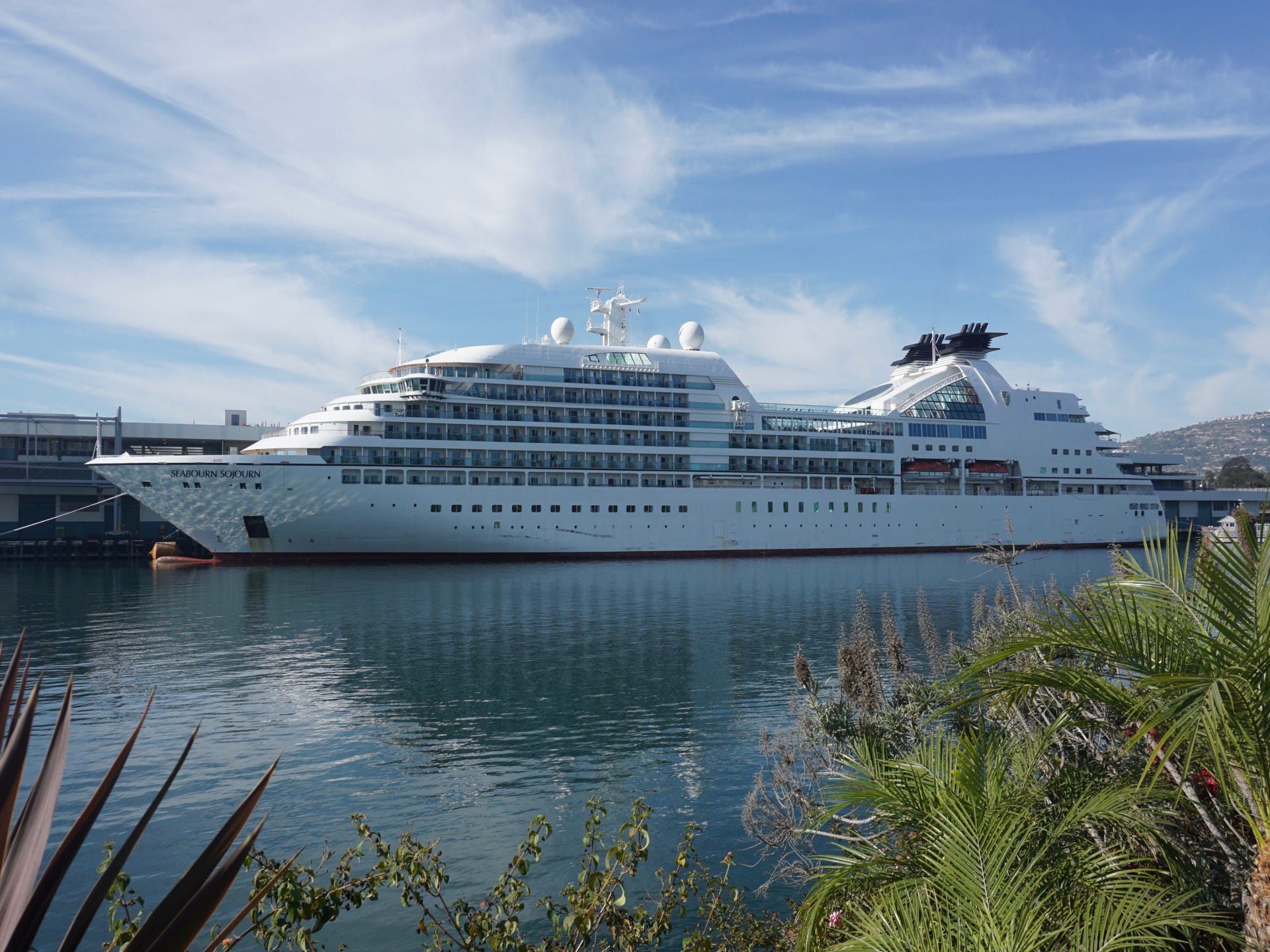 seabourn luxury cruises