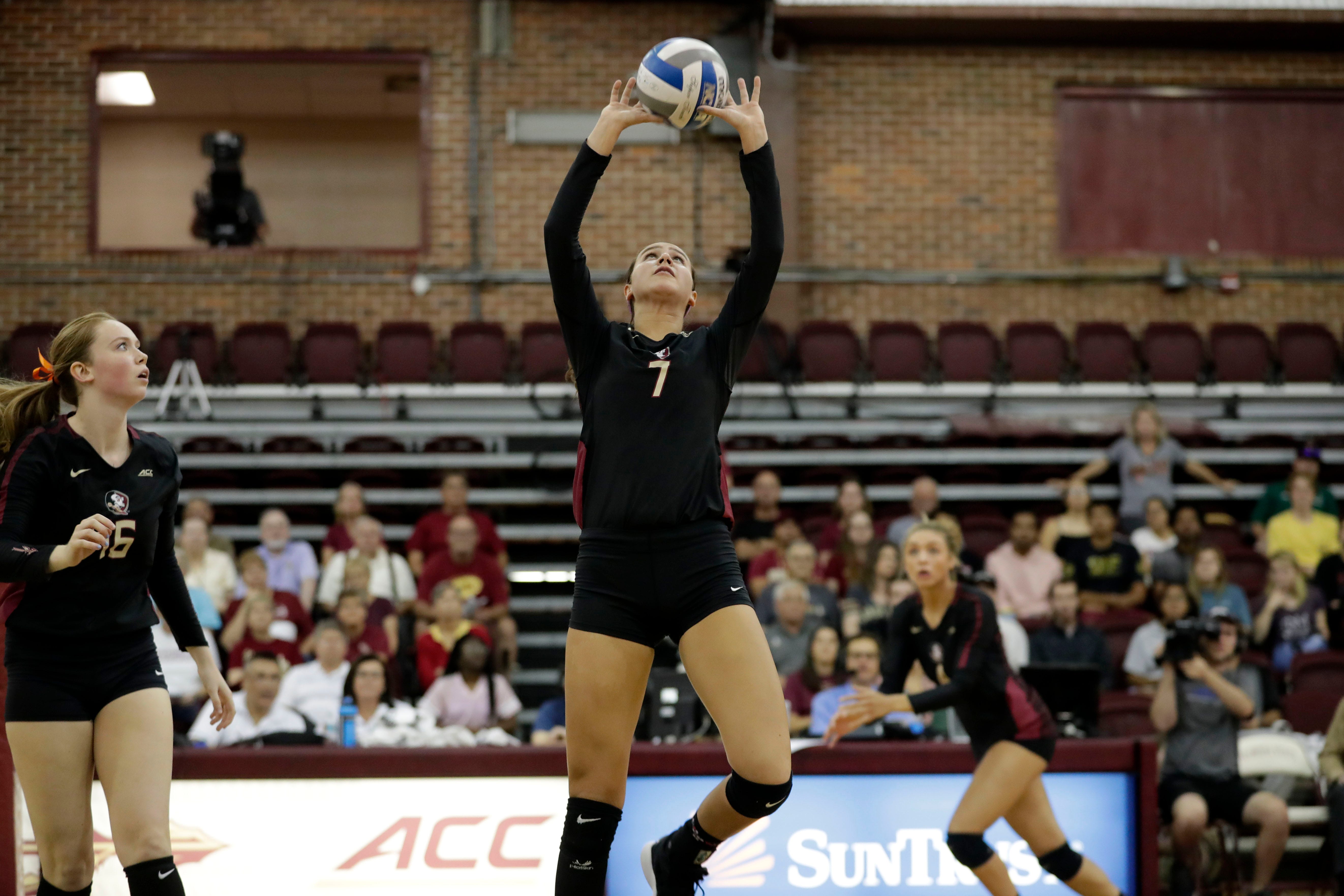 Florida State Volleyball Taken Down By ACC Foe Miami