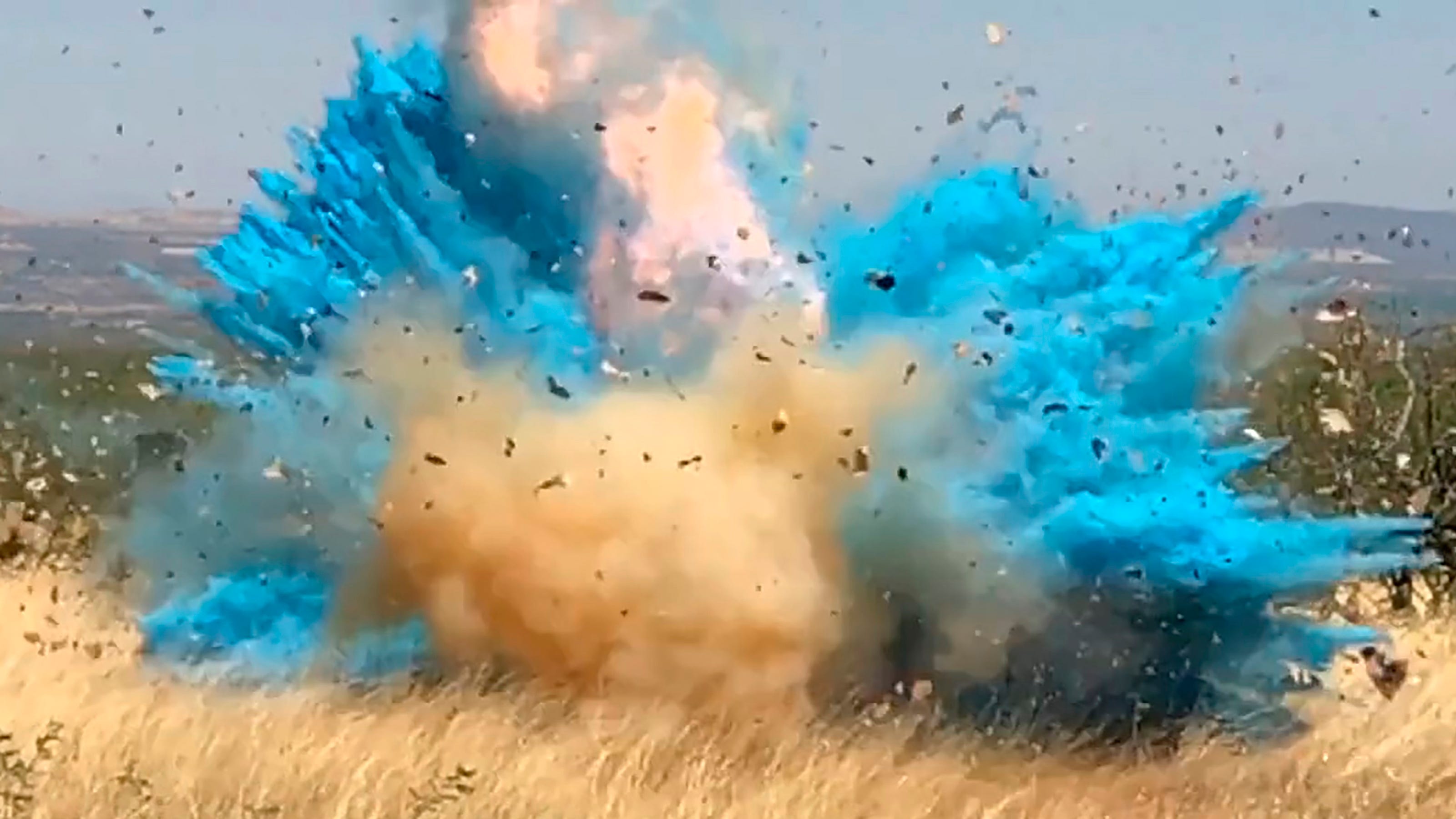 gender reveal explosion