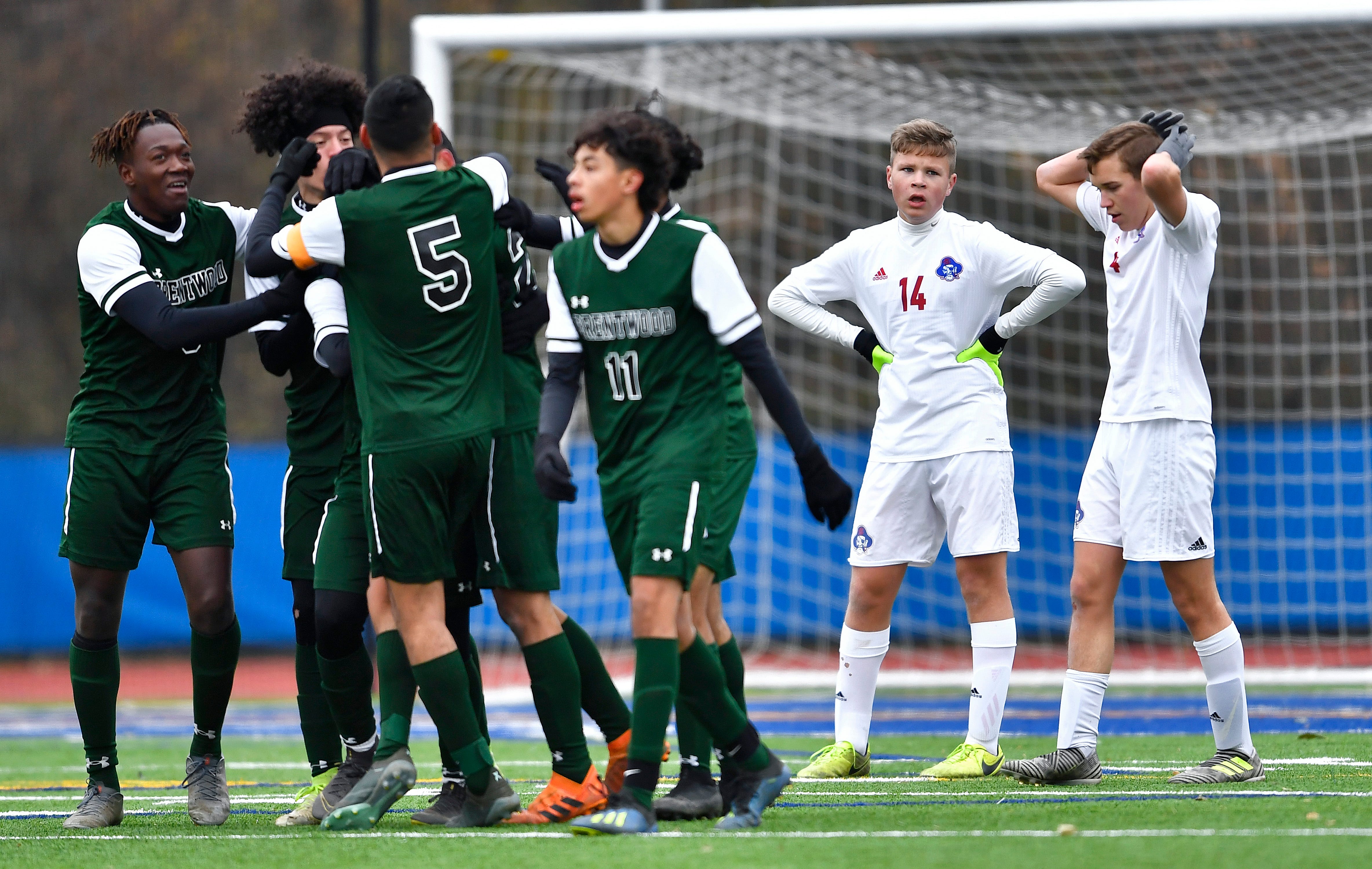 Brentwood defeats Fairport for NYSPHSAA Class AA boys soccer title