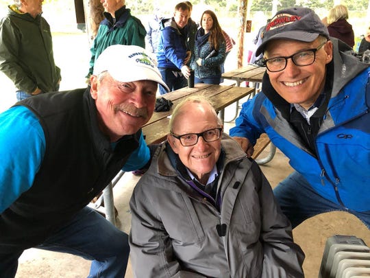 Barney McCallum, Bainbridge's last pickleball pioneer, dies at 93