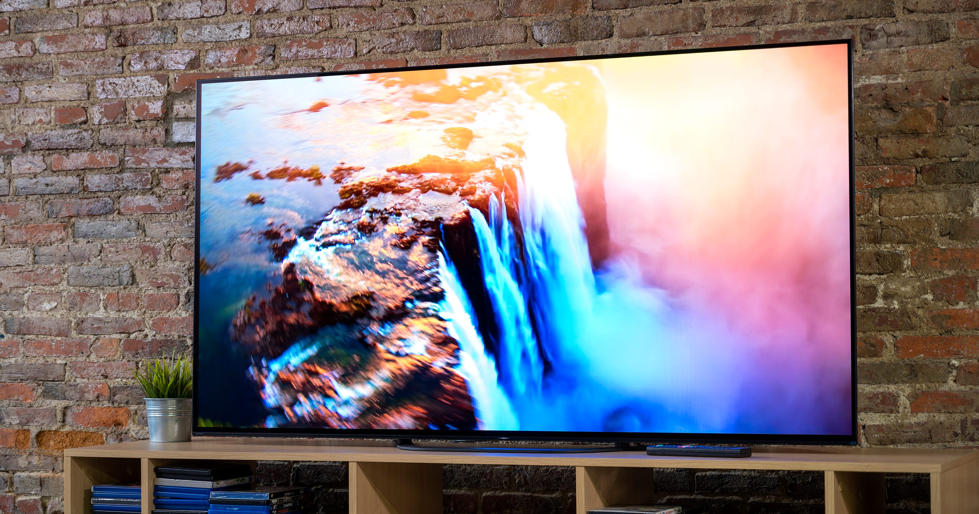 Cyber Monday 2019 The best 65inch TV (and up) deals at Amazon