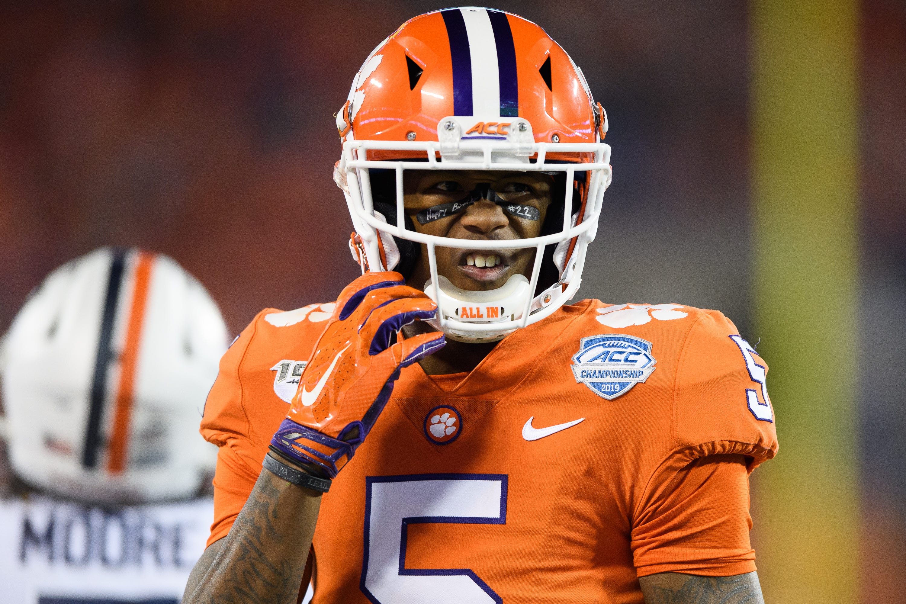 Clemson receiver Tee Higgins steeled by mother’s triumph | Integrity ...