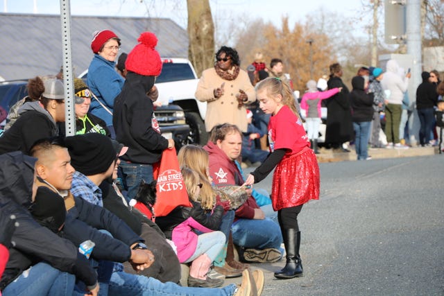 Jaycees Christmas Parade 2022 Results Crowds, Marching Bands Welcome In Holidays At Salisbury Christmas Parade