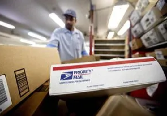 Postal workers will keep their distance when delivering packages