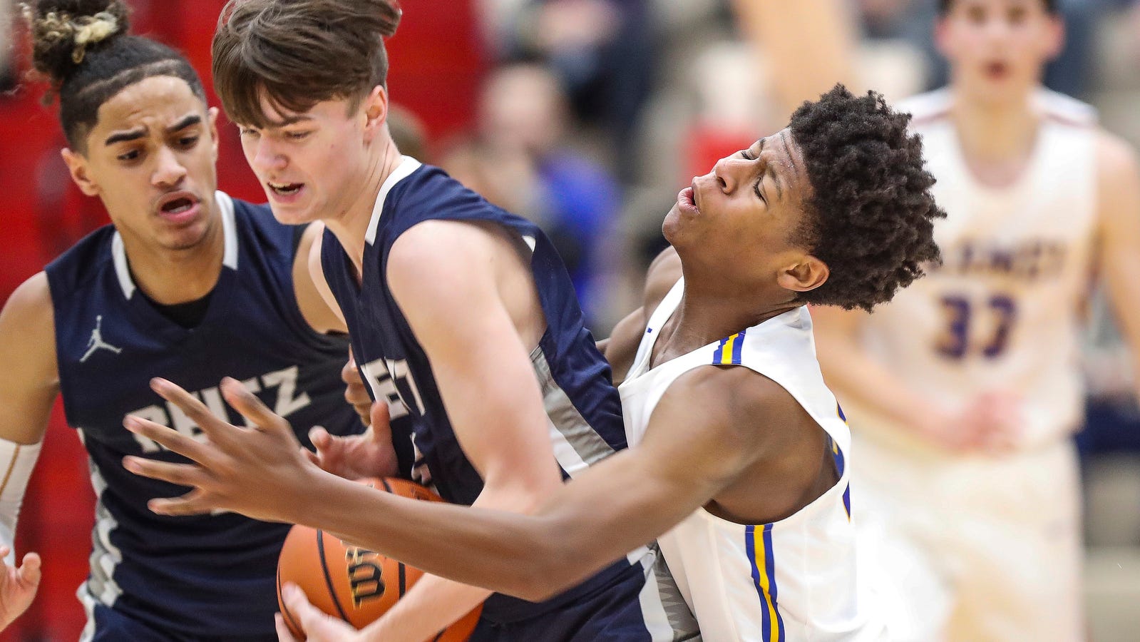 Carmel, Brownsburg, HSE and Southport all win in annual Forum Tipoff