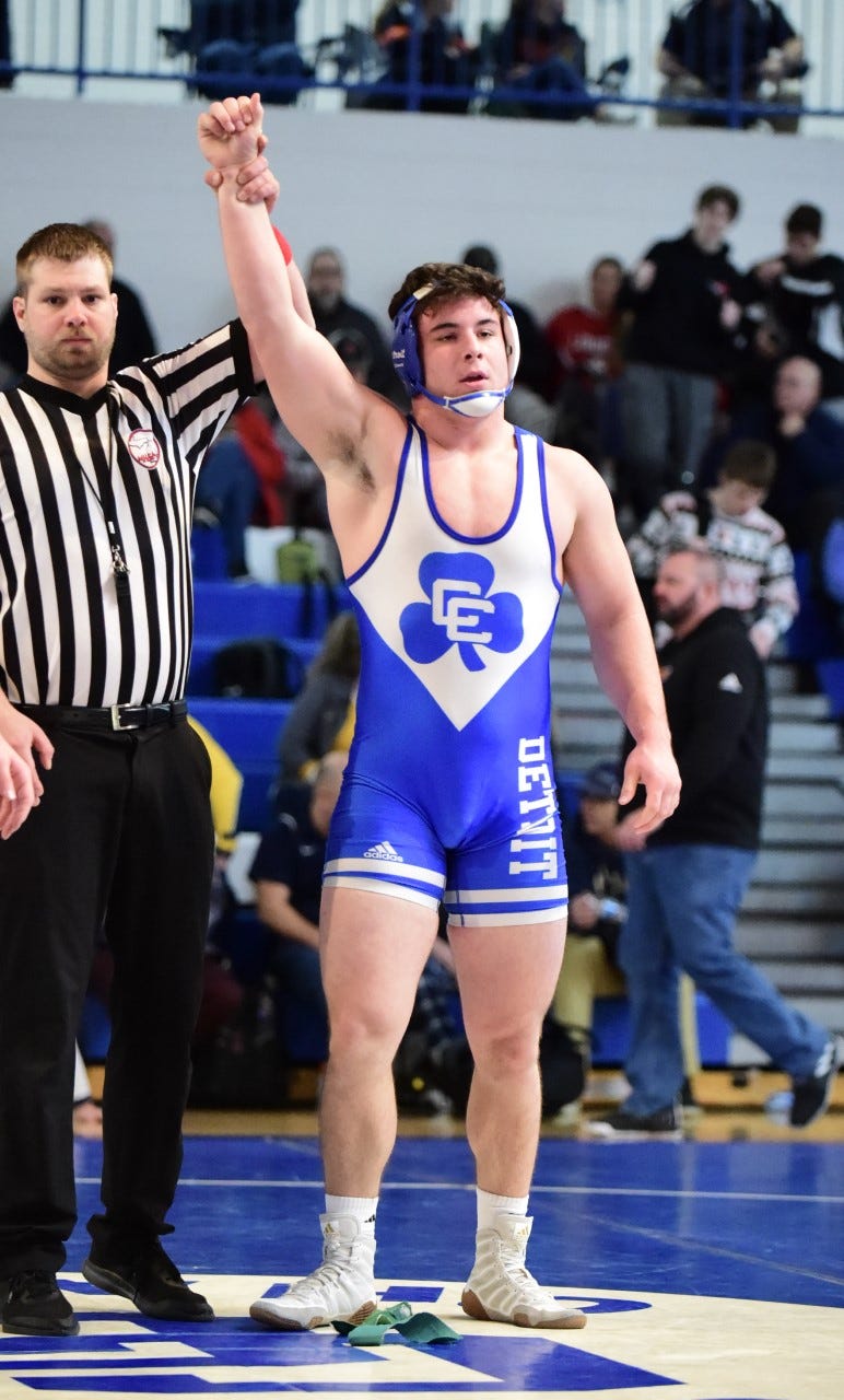 Detroit Catholic Central Wrestling Dominates Observerland Invitational